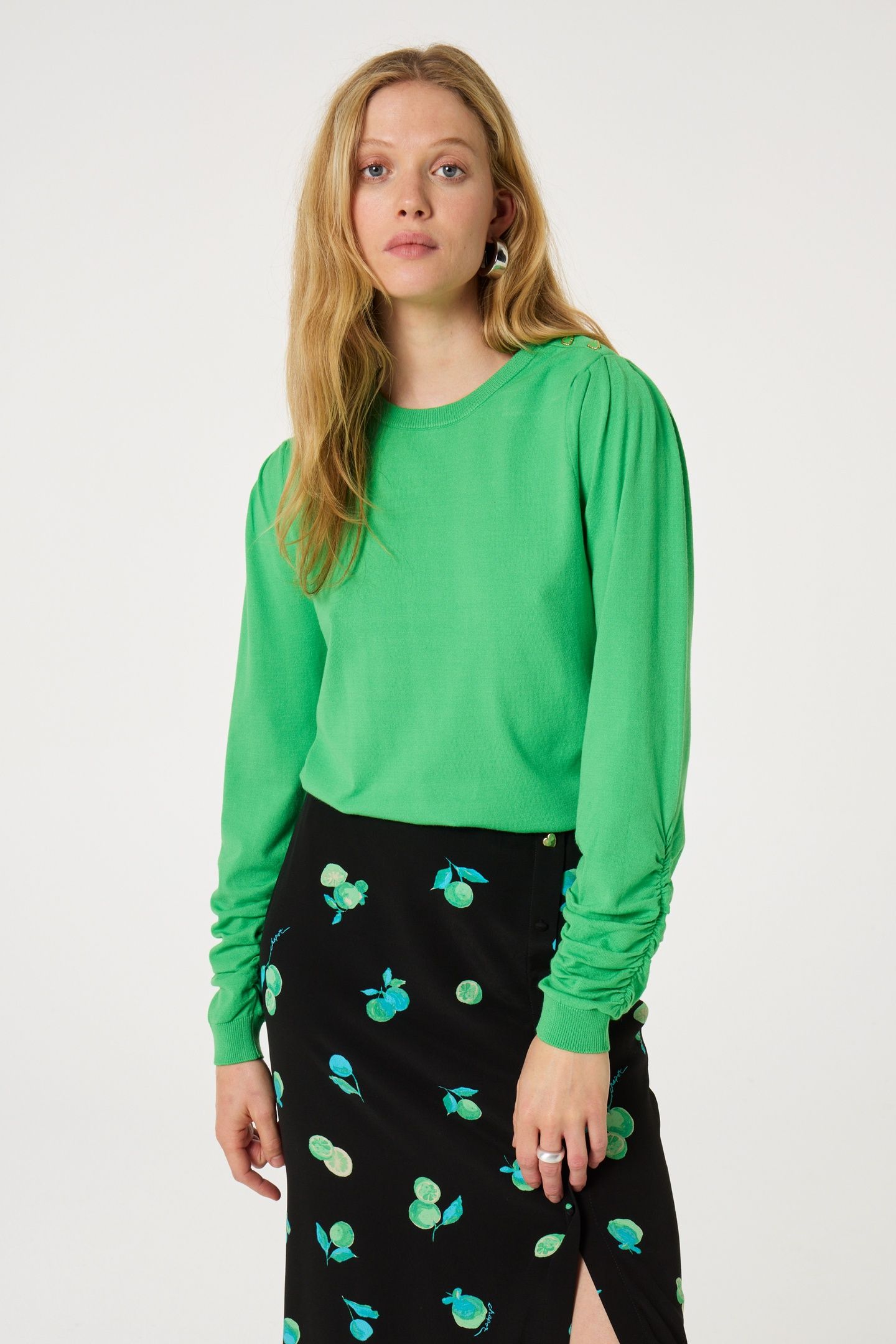 MOLLY SCRUNCH PULLOVER GREEN APPLE 2