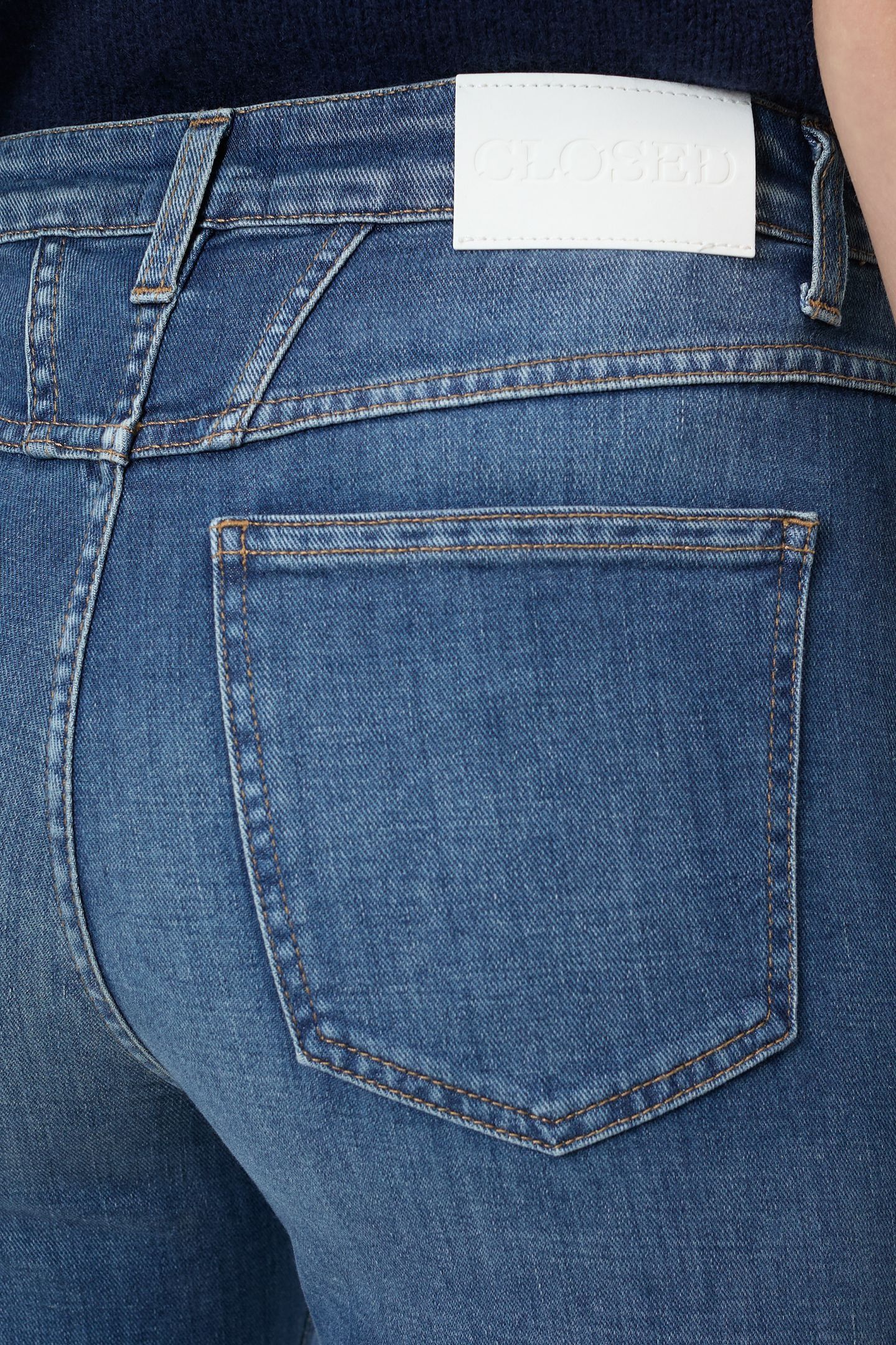 JAYLEN JEANS DARK BLUE 4