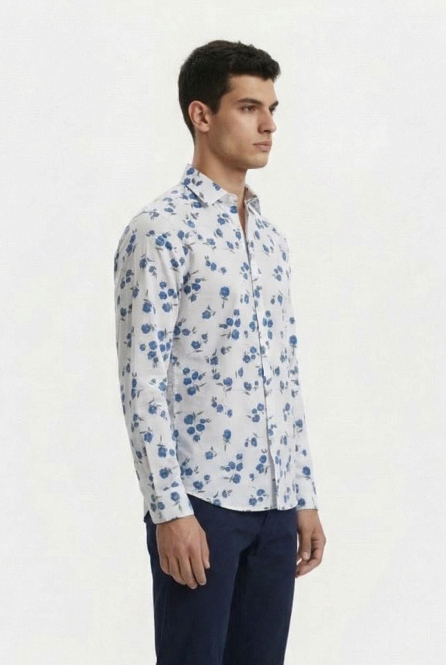 LARGE FLORAL CUT LONG SLEEVE SHIRT WHITE 3