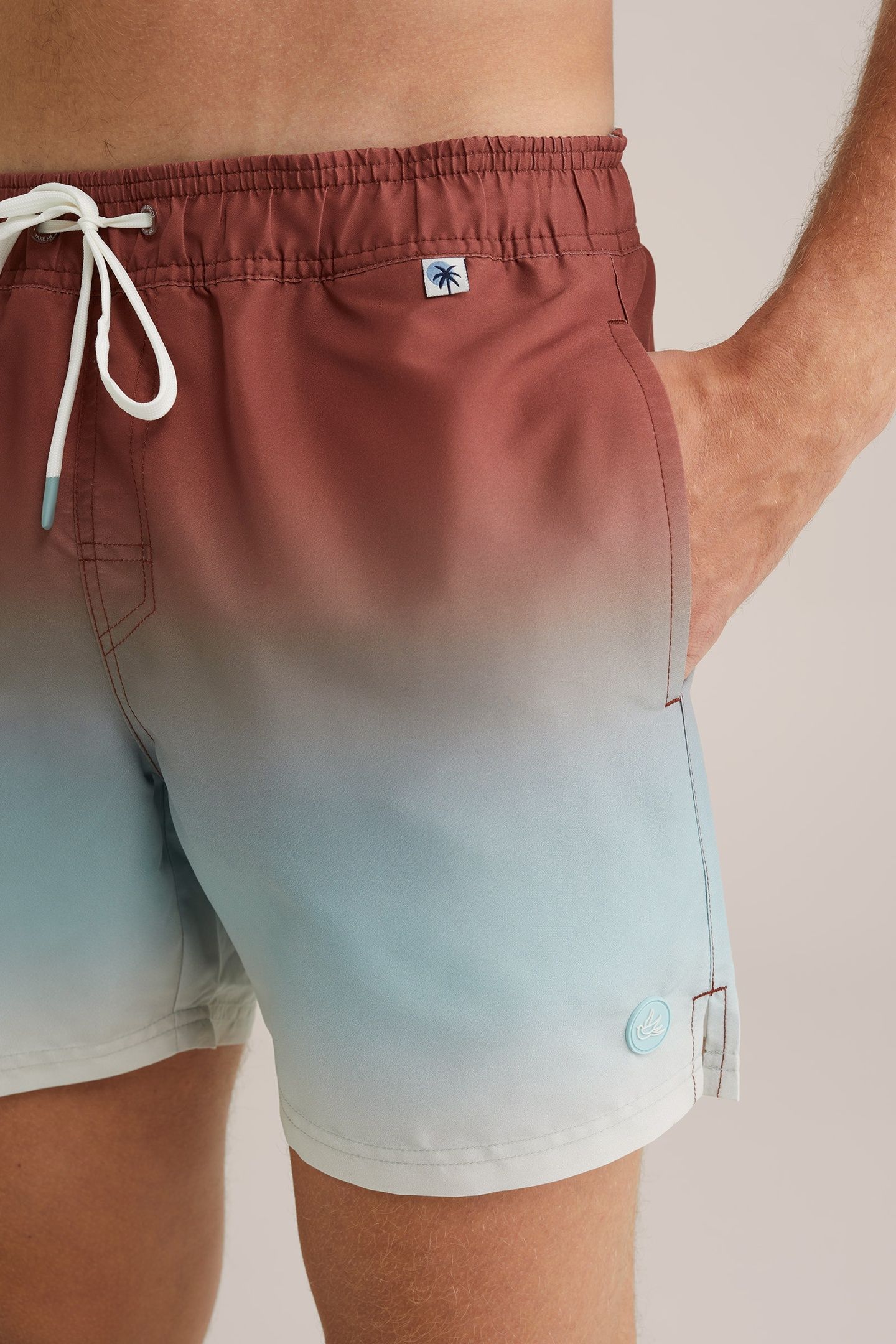 BEACH SHORT VINTAGE RED 6