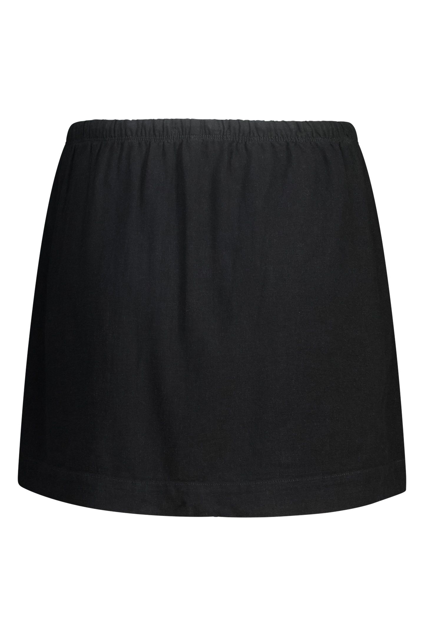 RAE BLACK 4