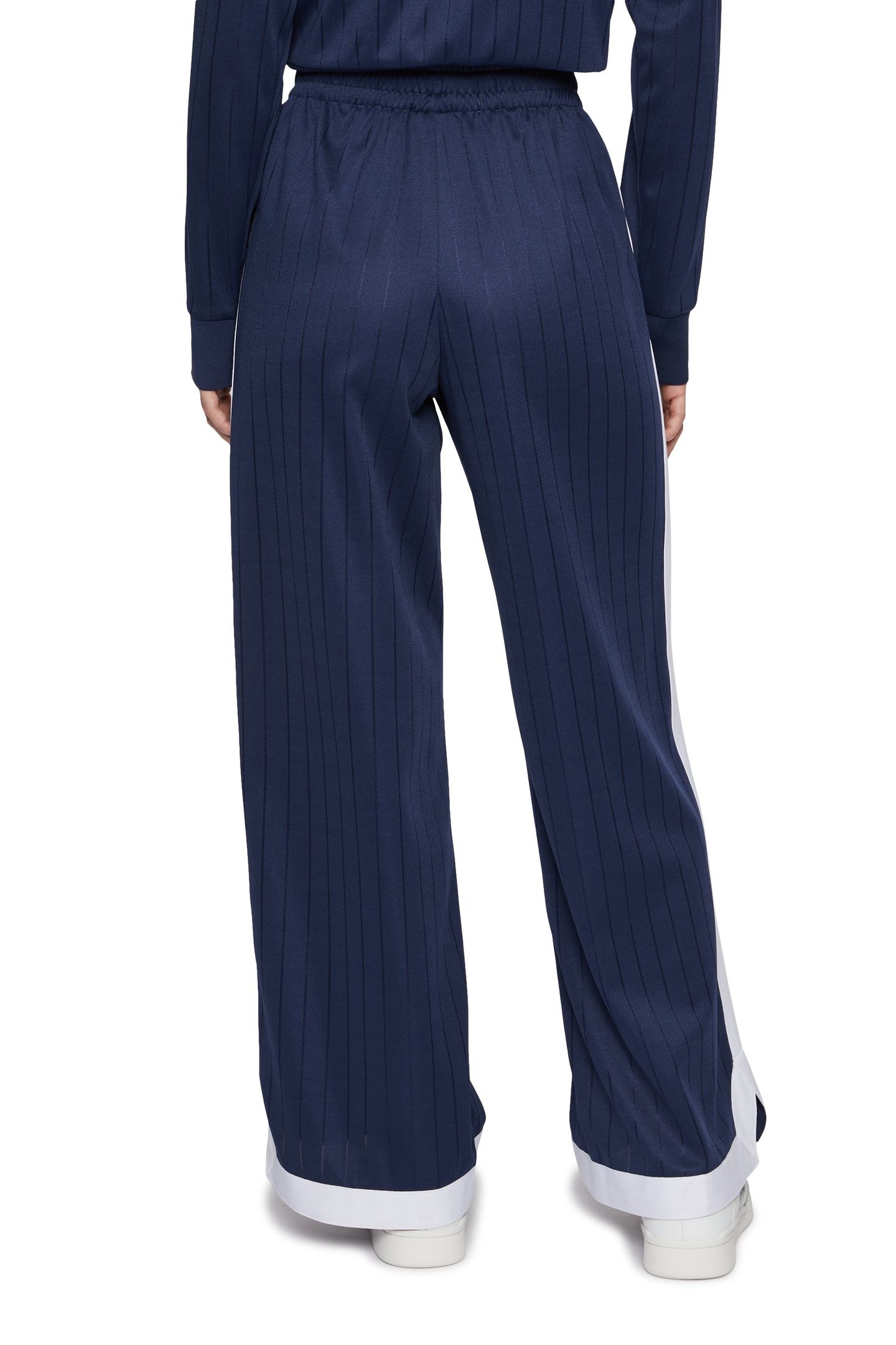 LORCE TRACK PANTS BLACK IRIS 2