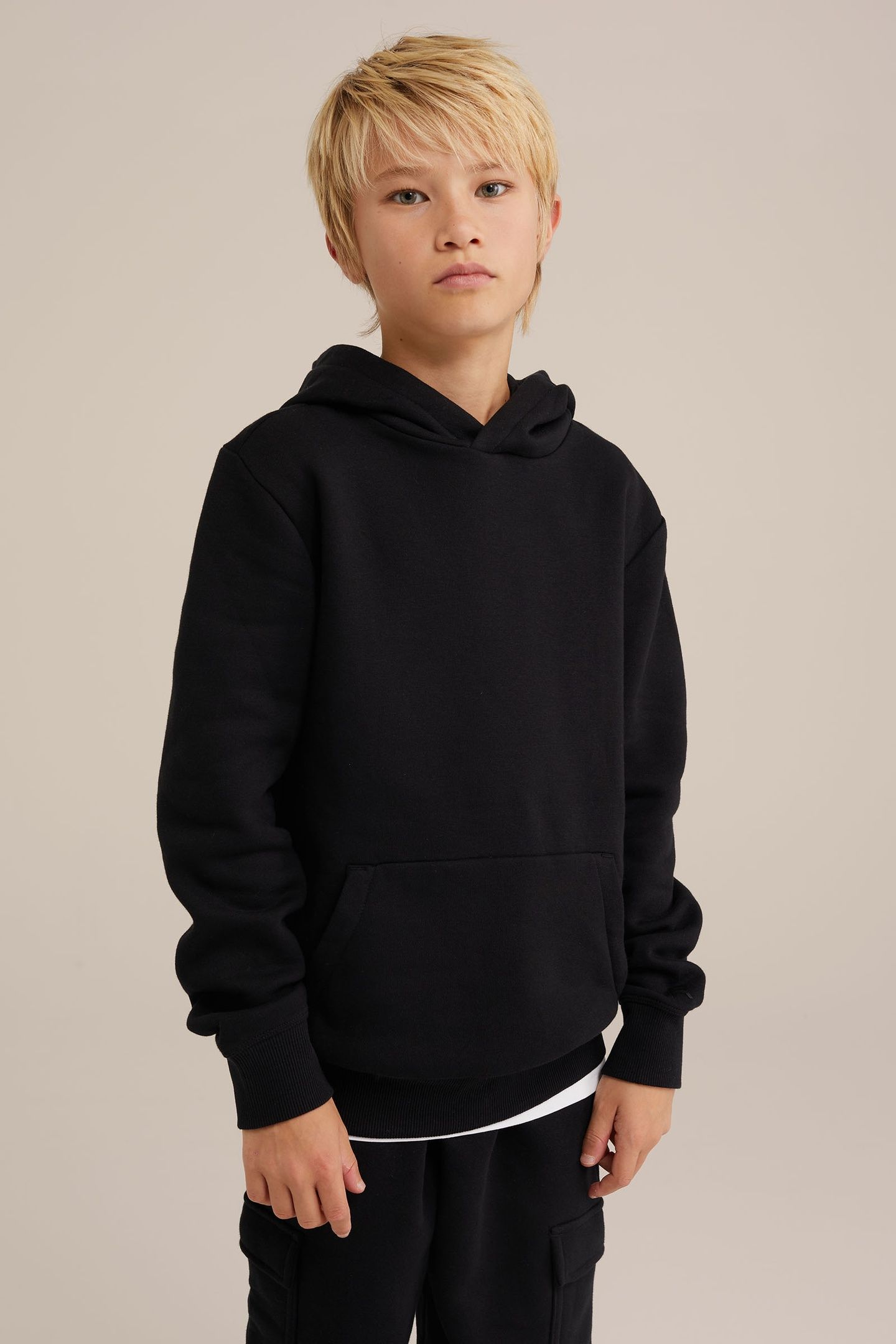 SWEATER BLACK 2