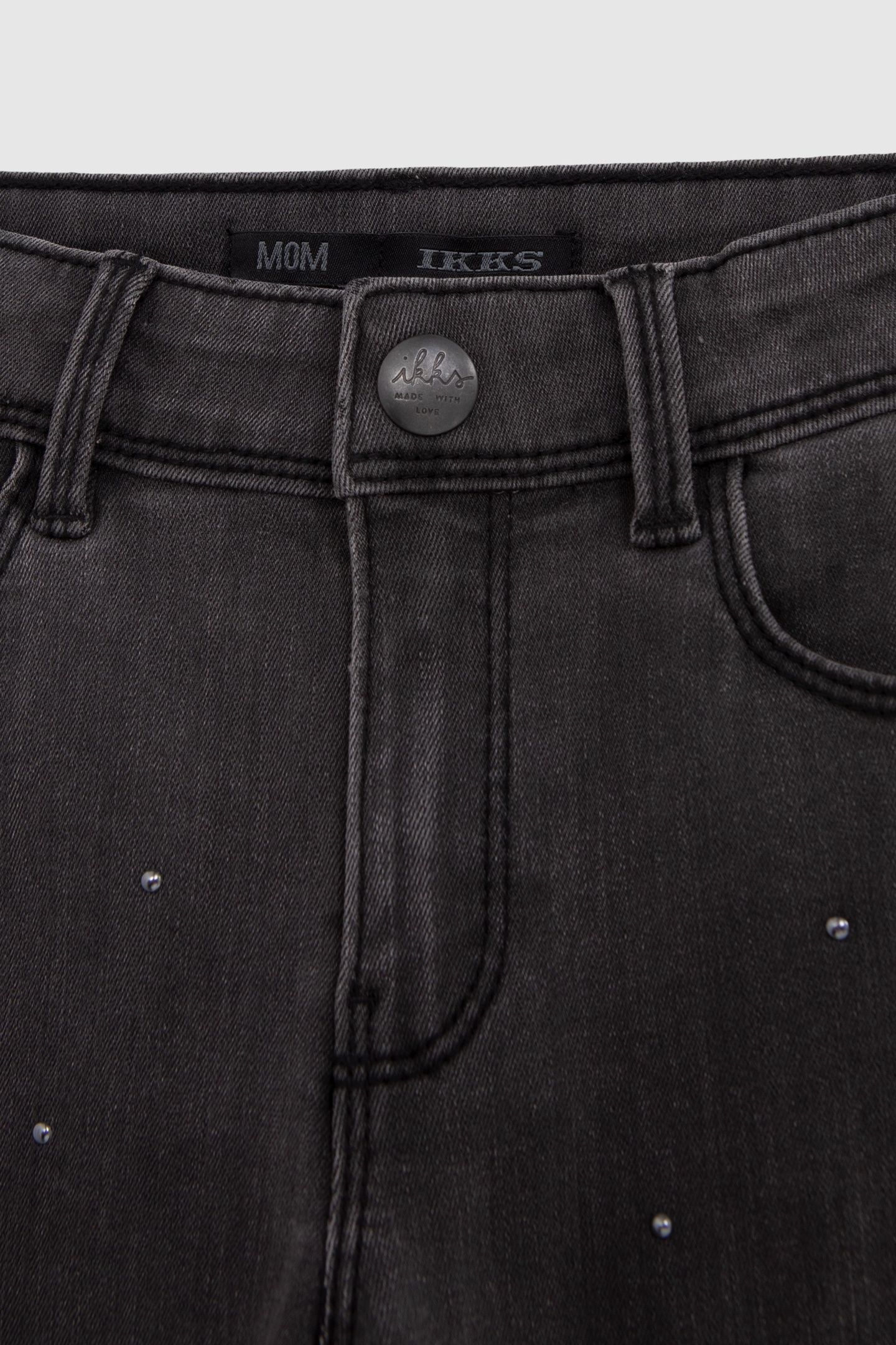MOM WASHED BLACK JEANS WITH GIRL STUDS 3