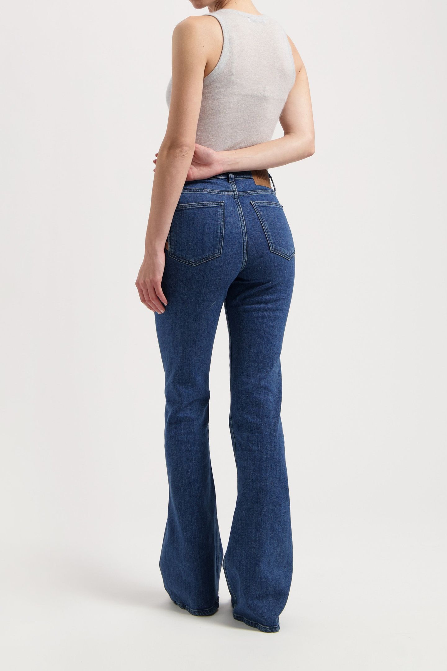 ISY HIGH FLARED STONE INDIGO 4