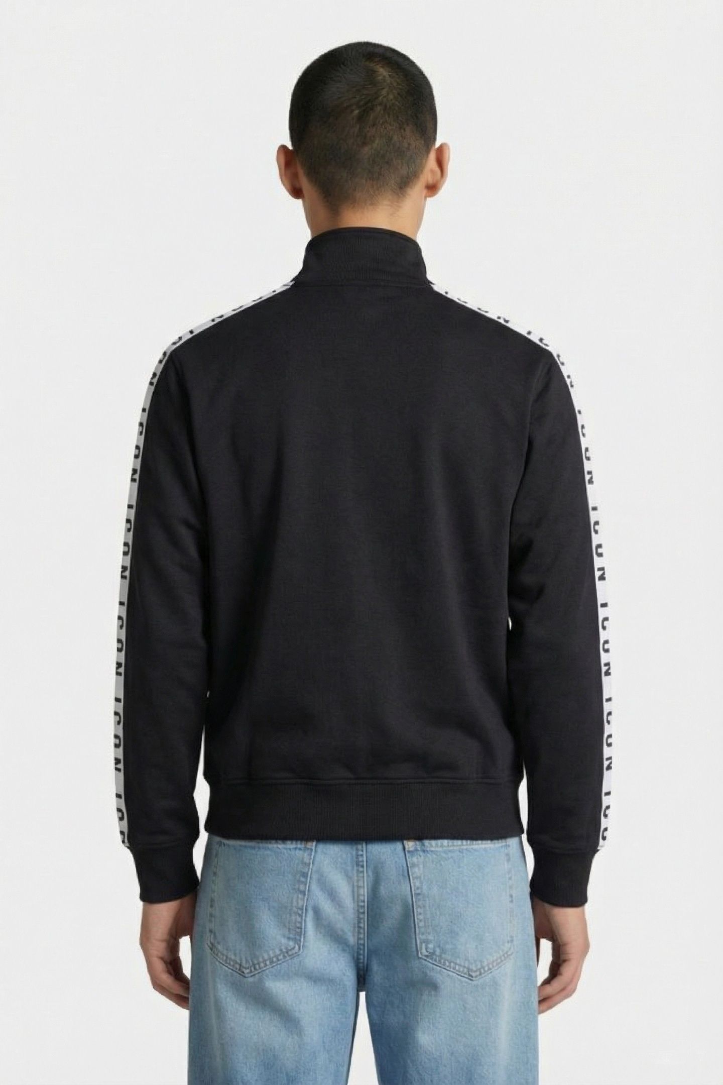 SWEATER BLACK 2