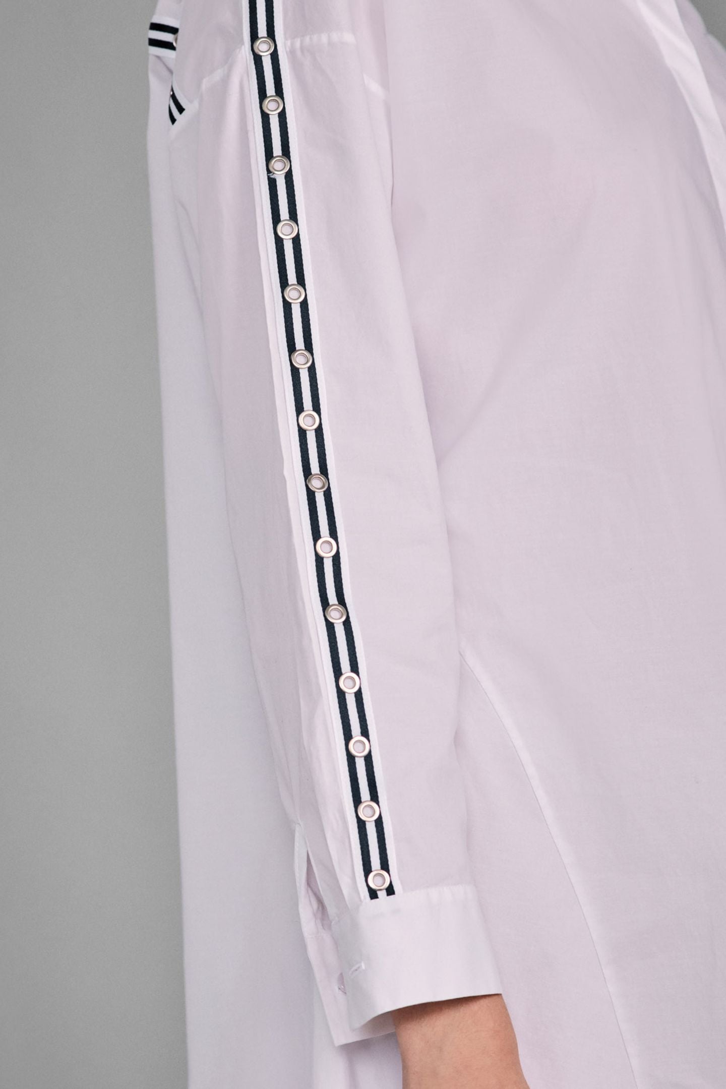 VANNIE WHITE 5