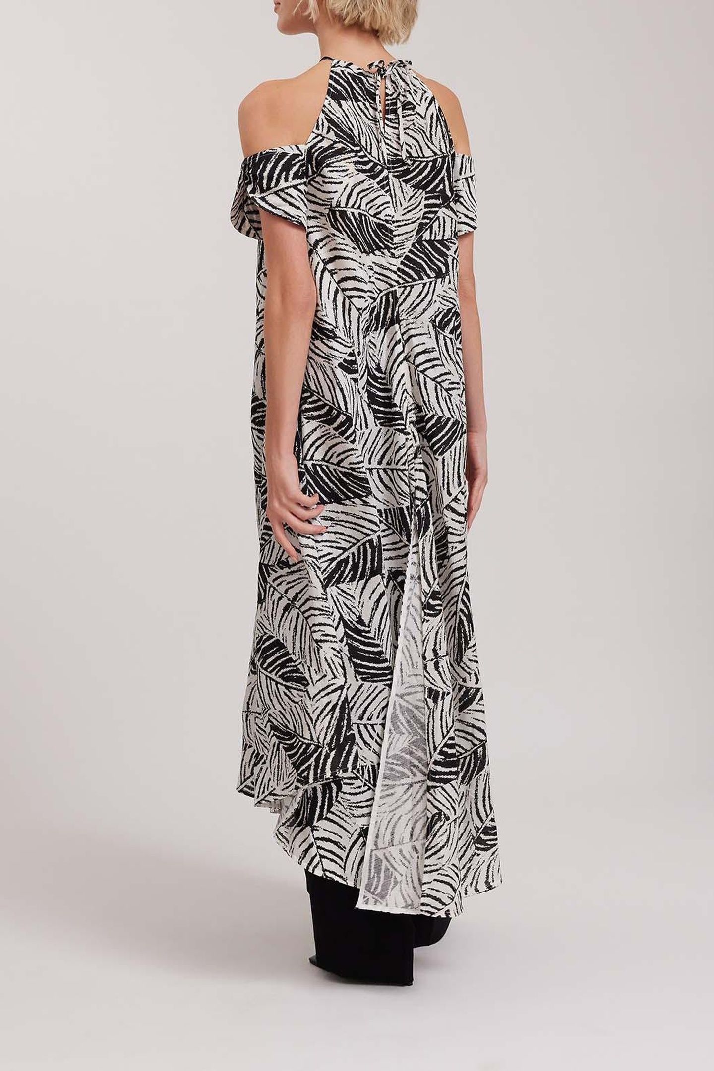 AGATHE BLACK/WHITE 3