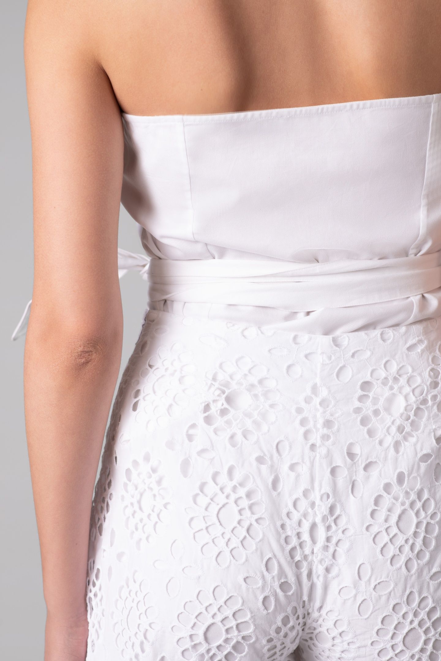 CORFOU WHITE 4