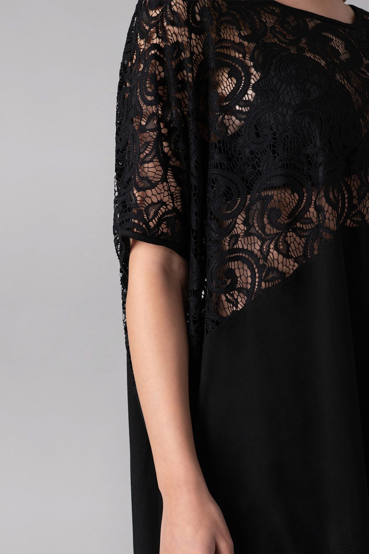 CHRISTO BLACK 5