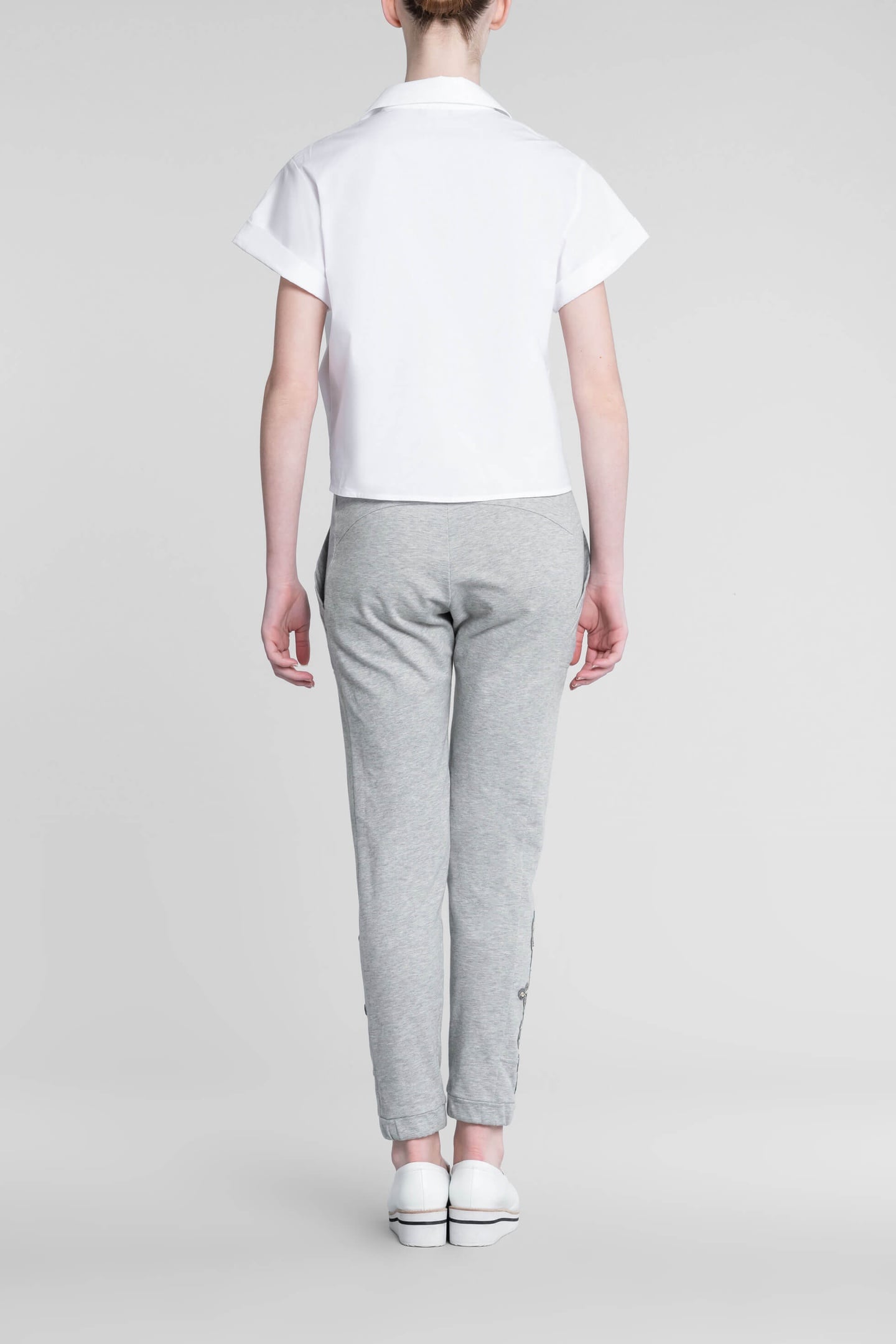 USITA WHITE 2