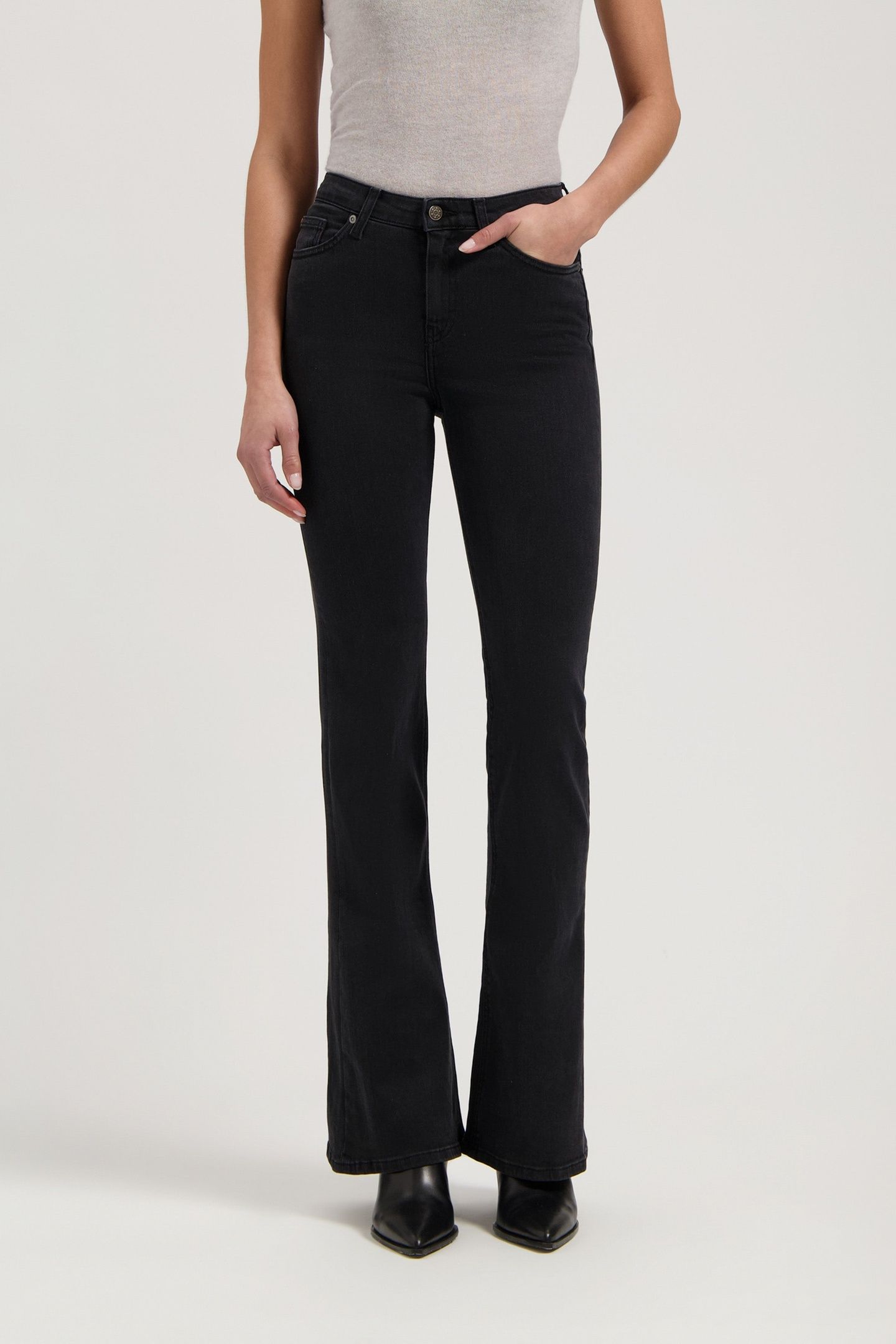 ISY HIGH FLARED STONE BLACK 1