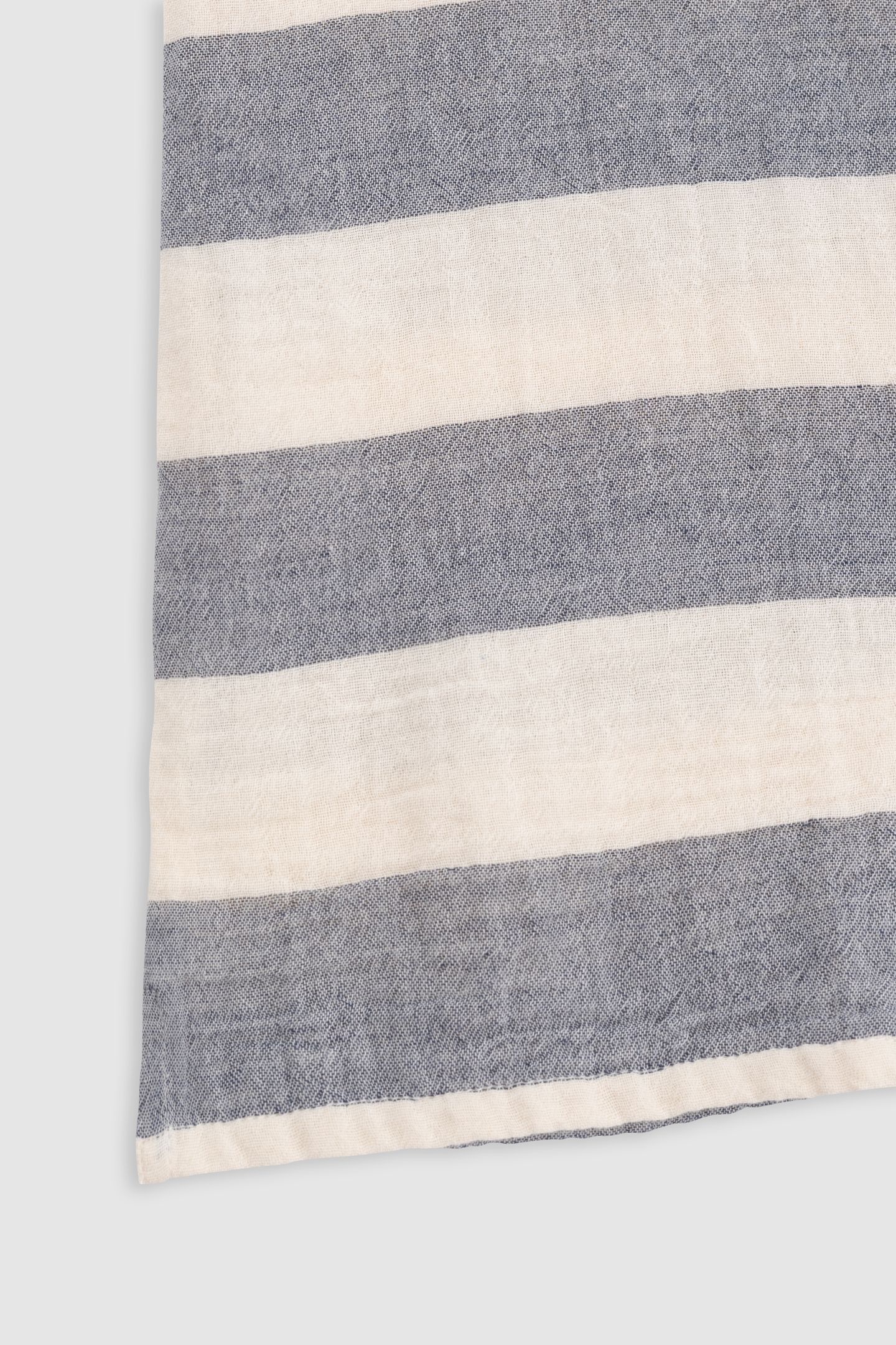 NAVY SHIRT WITH WIDE STRIPES 4