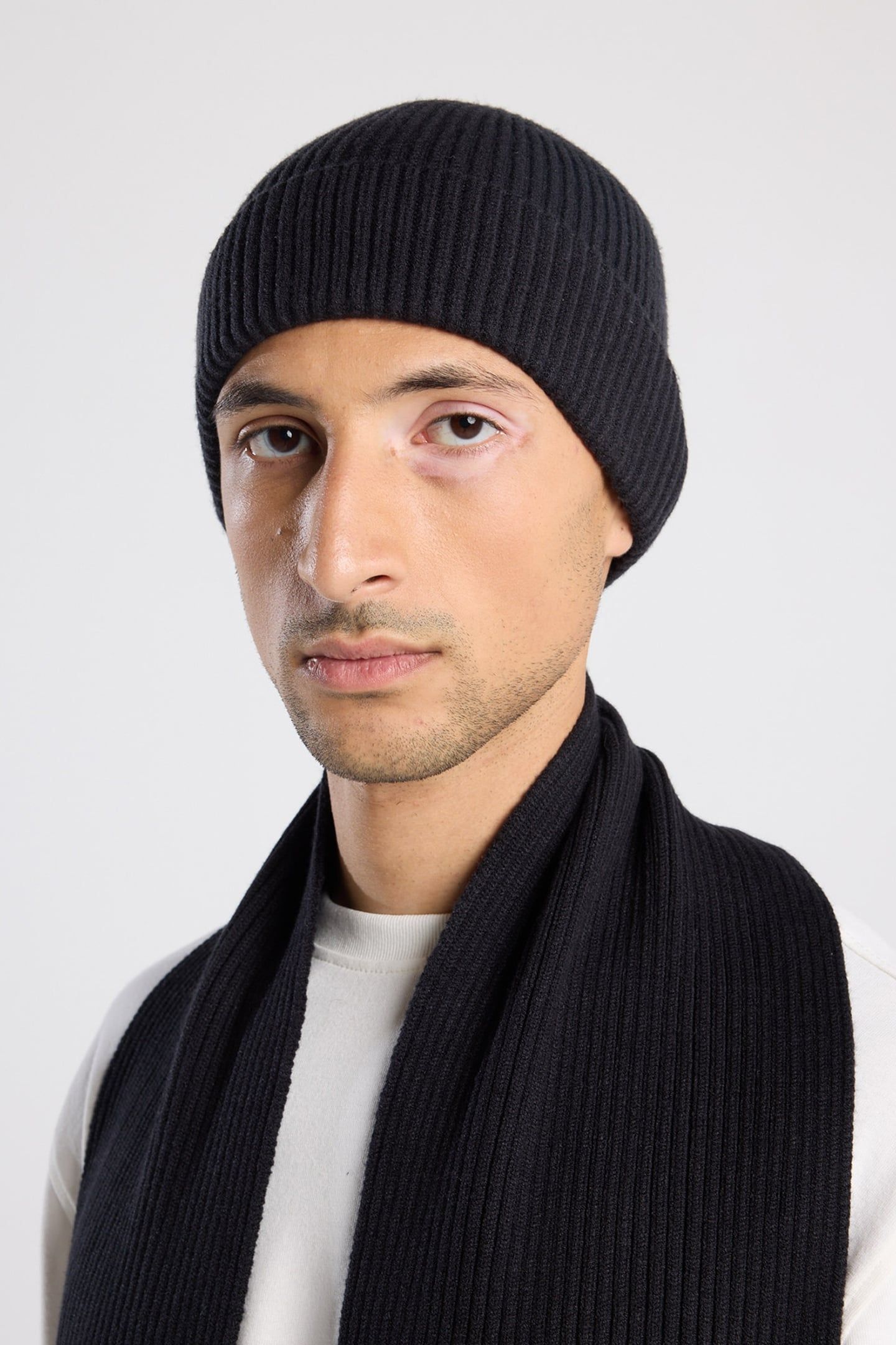 OLIVER BLACK 1
