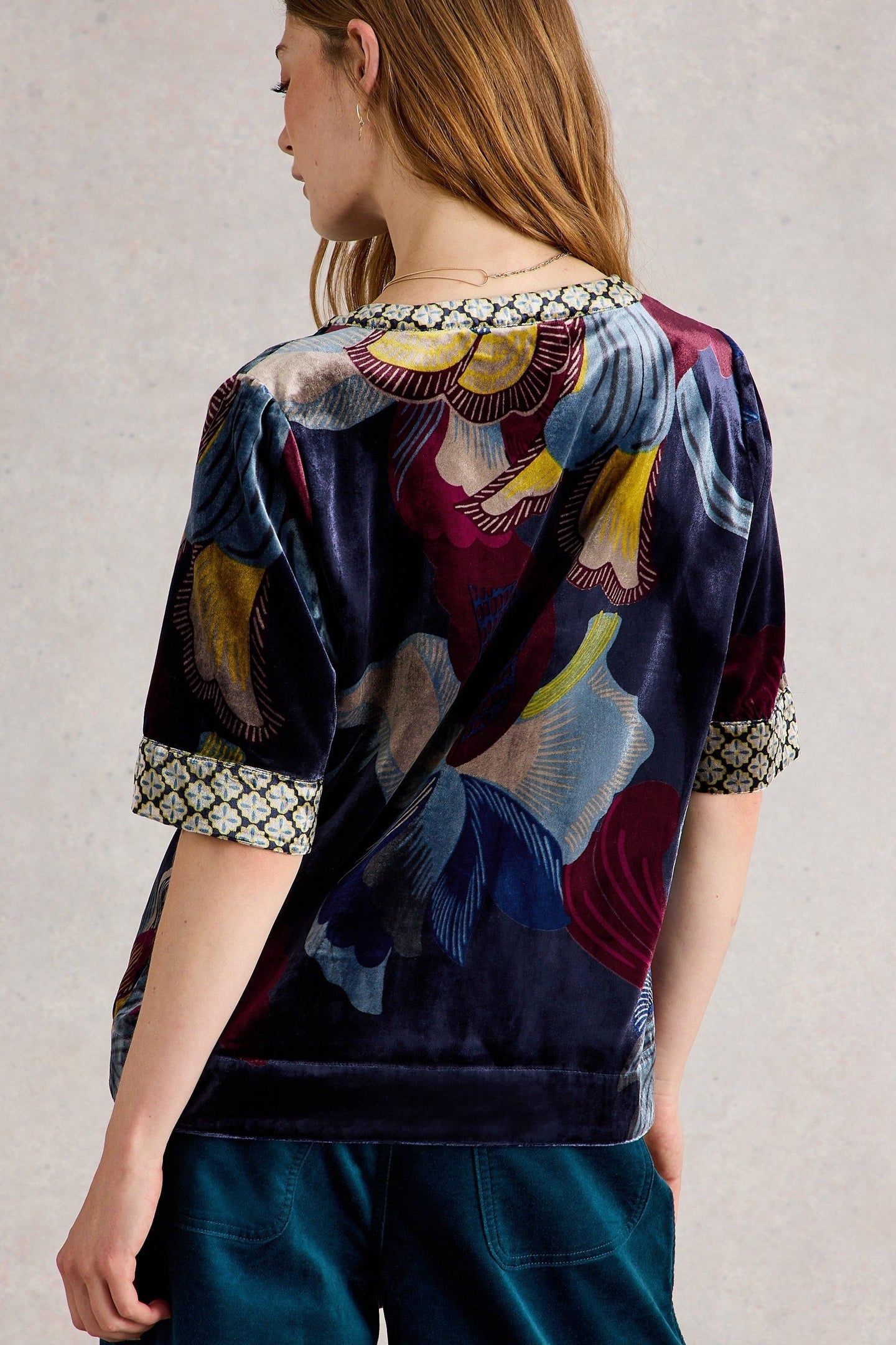 ASH VELVET TOP NAVY MULTI 2
