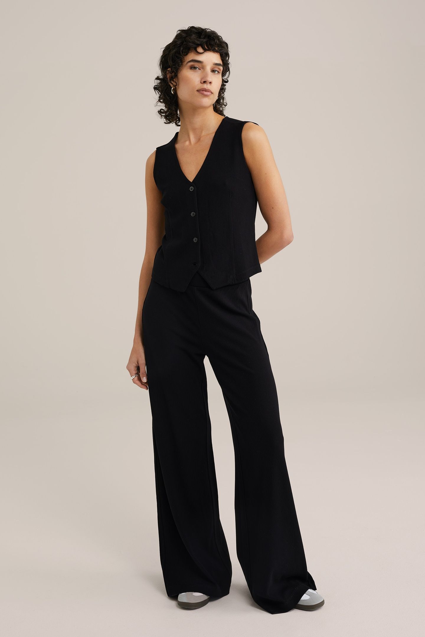 TROUSER BLACK 2