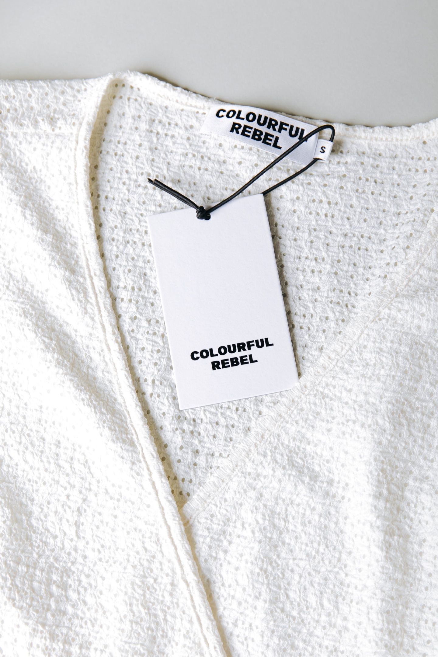 MILEY KNITTED STRUCTURE WRAP TOP OFF WHITE 5