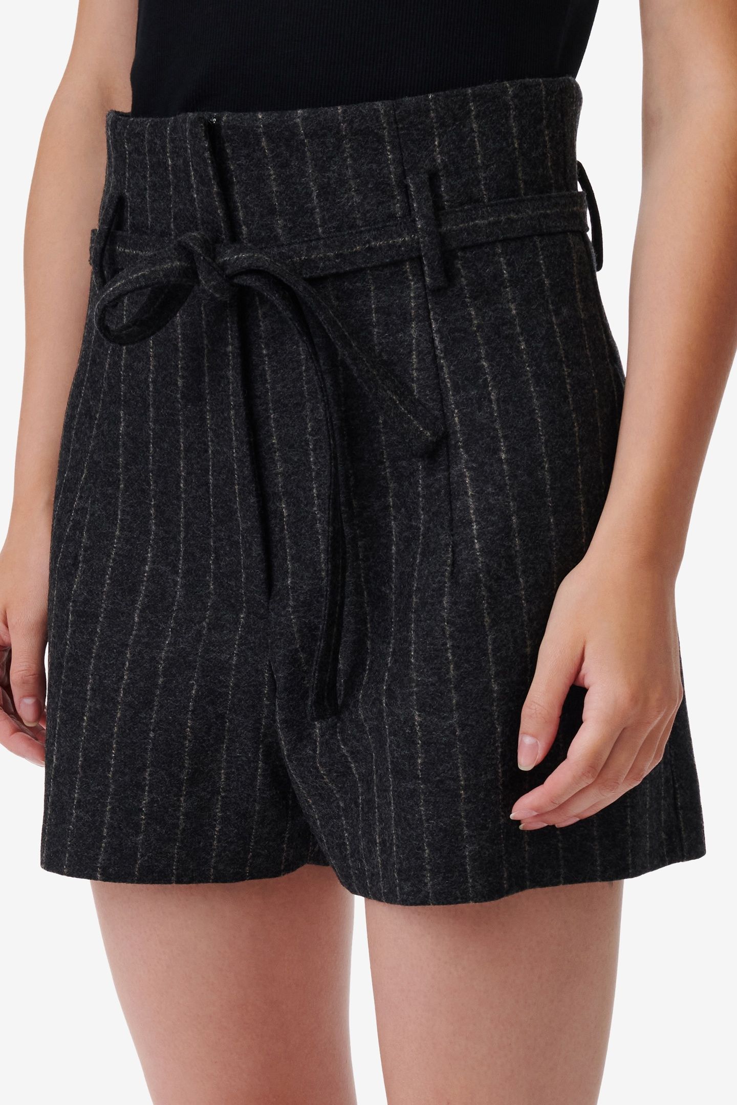 DELMA SHORT ANTHRACITE 6