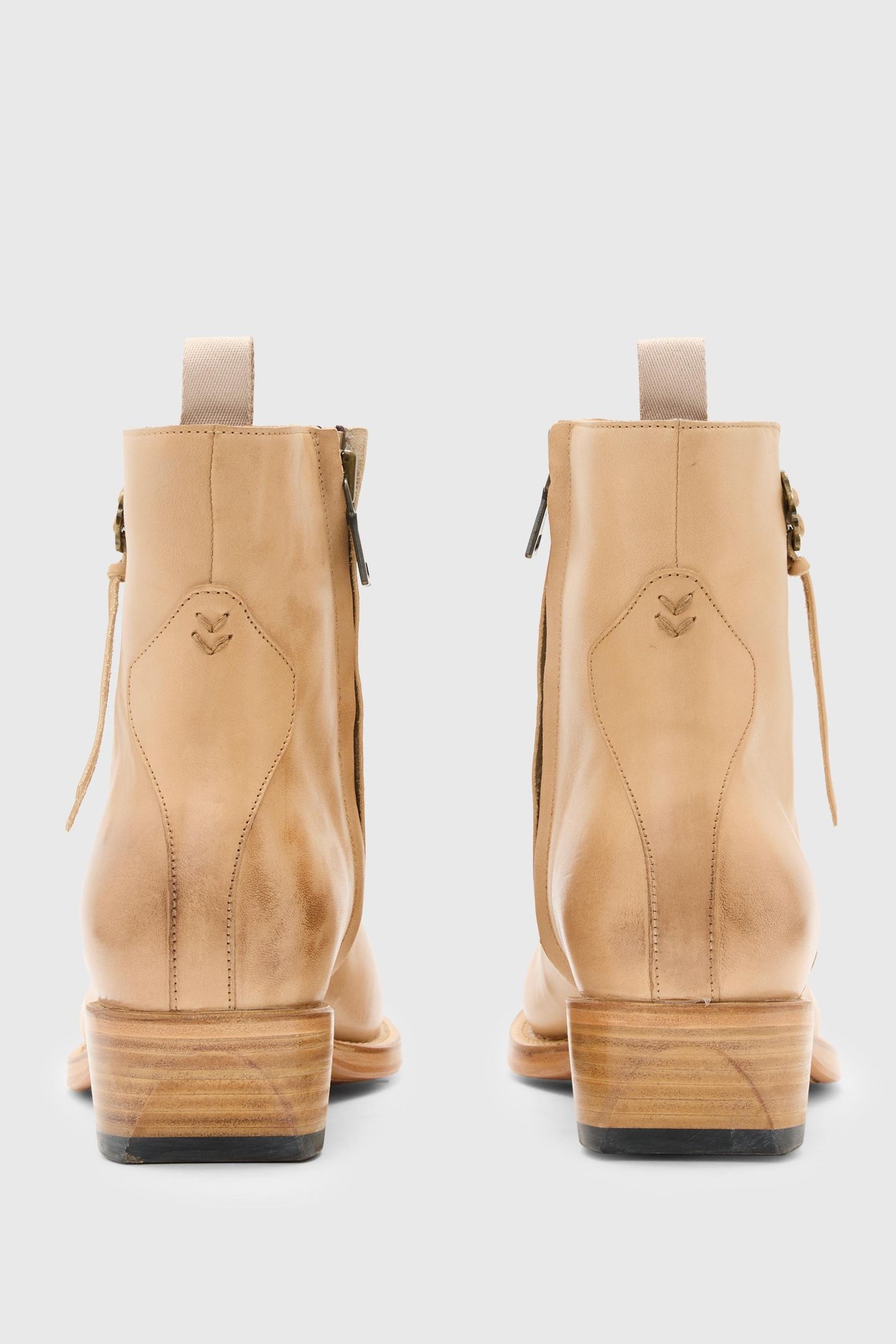 WALKER TASSLE ZIP BOOT LT KHAKI 3