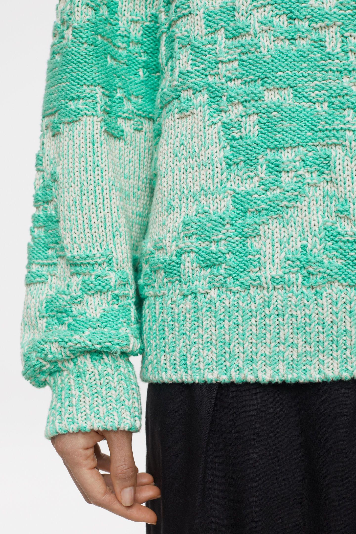 CREW NECK LONG SLEEVE KNITS GREEN KICK 5