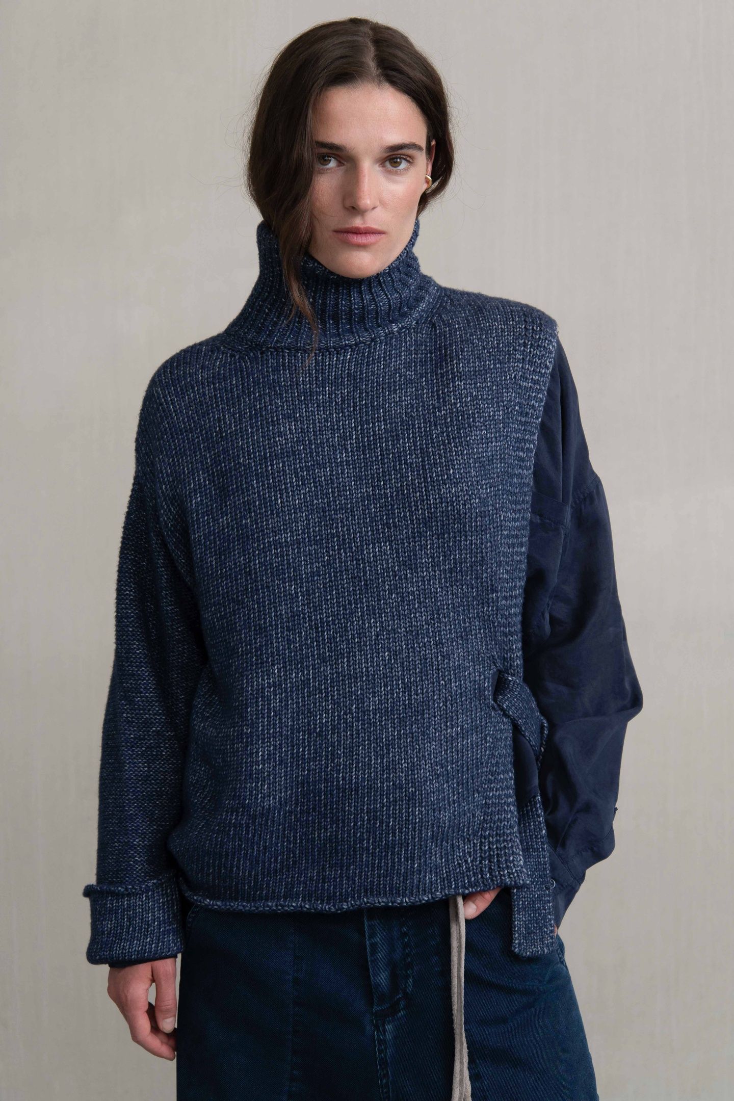 CIN KNITS LAPIS 1