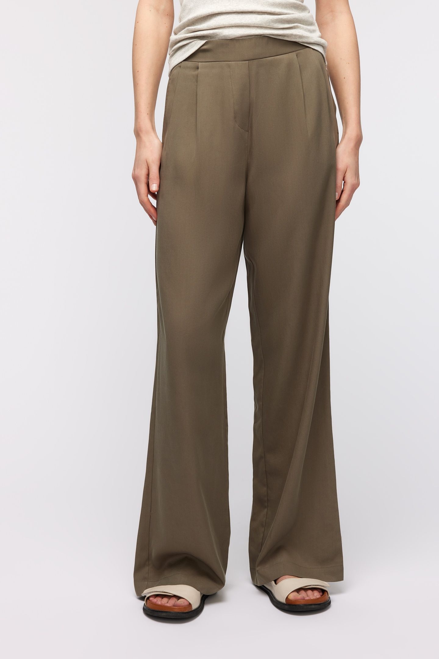 WENDY PANTS SAGE 2