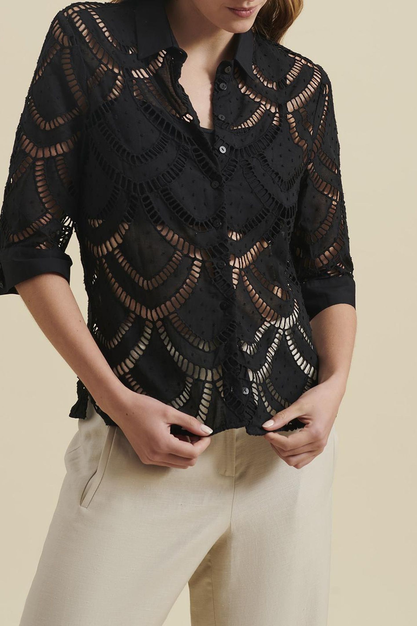 PEIO BLACK 2