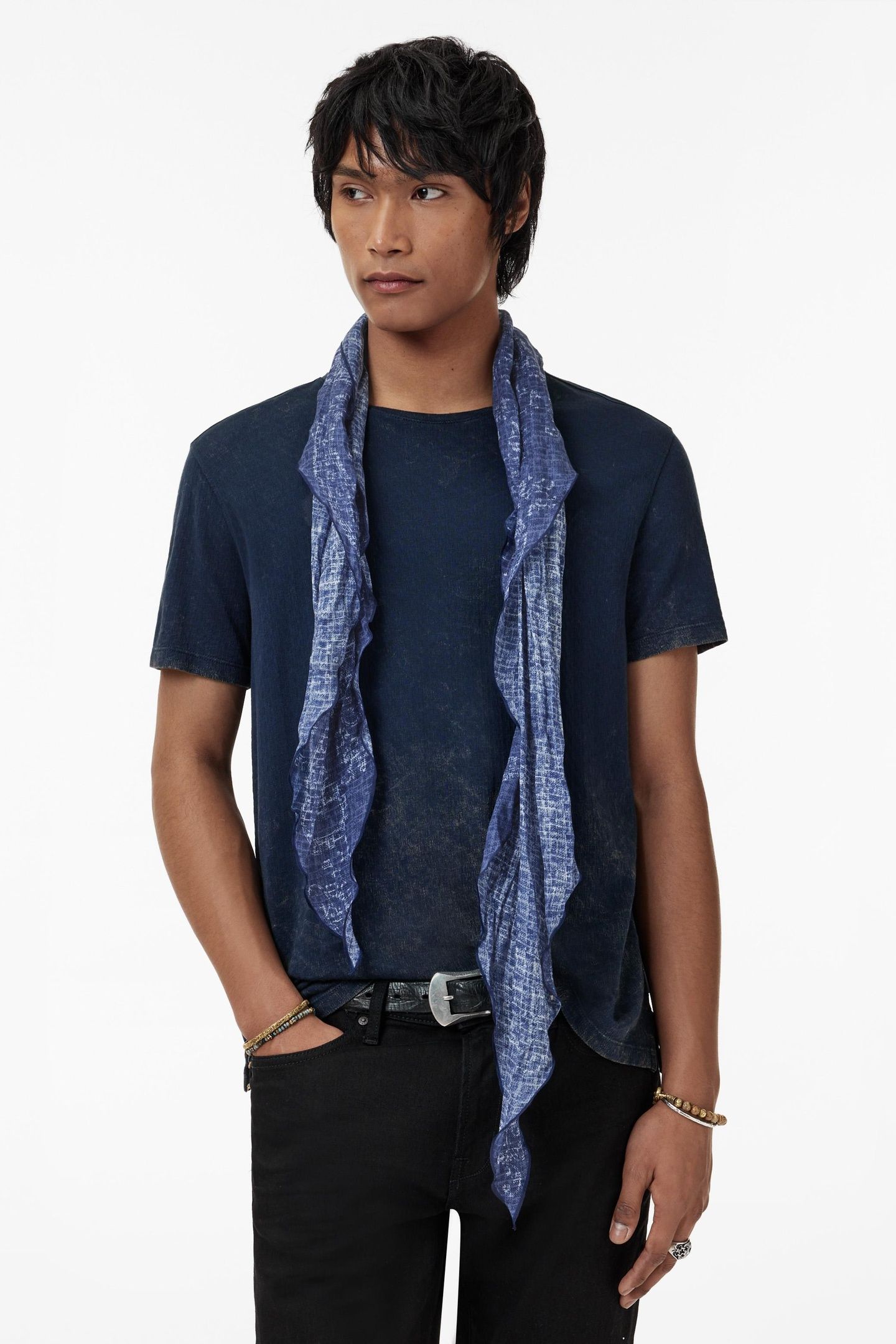 PAISLEY MOTIF DIAMOND SCARF CORNFLOWER H 1