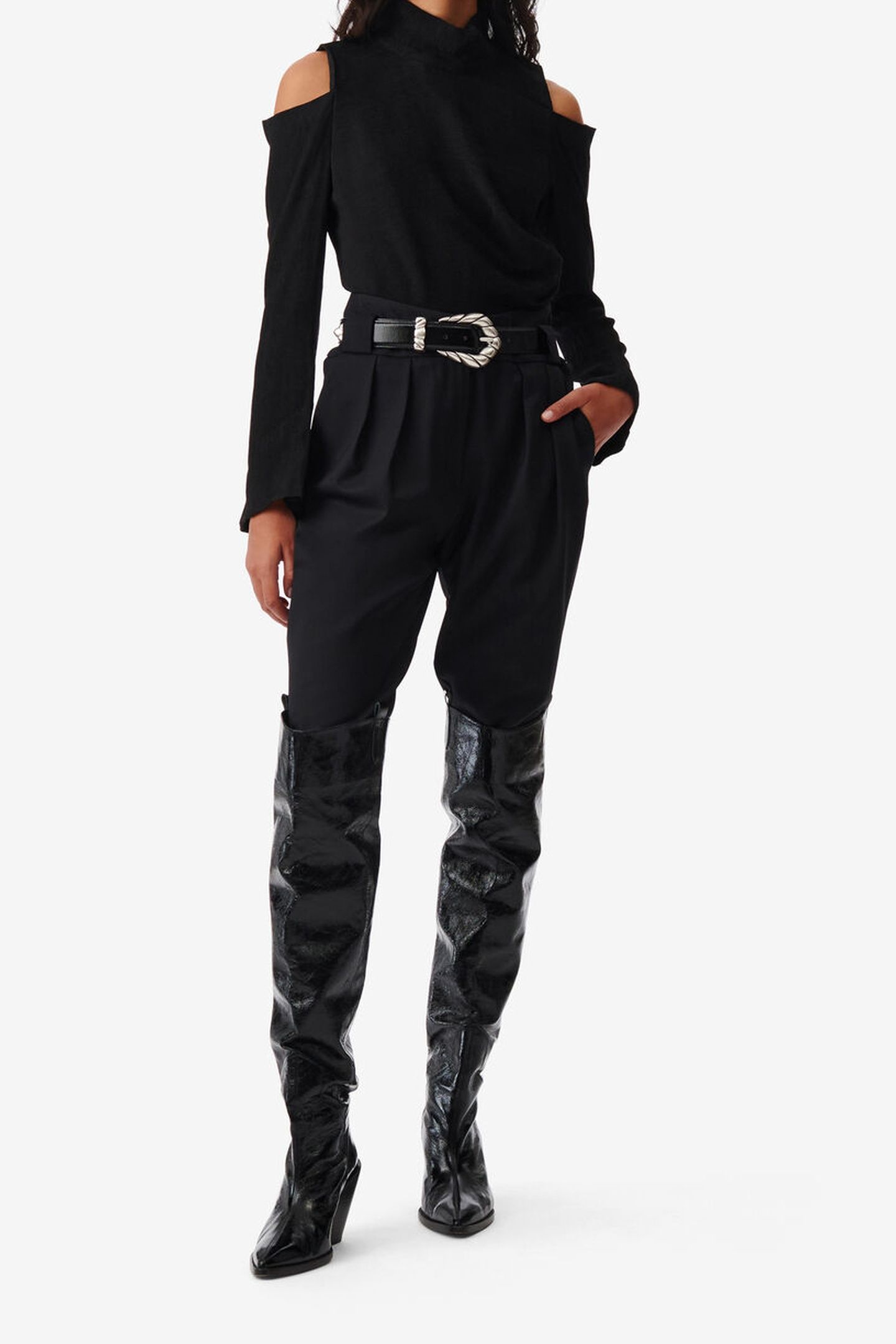 IWA TOP BLACK 4