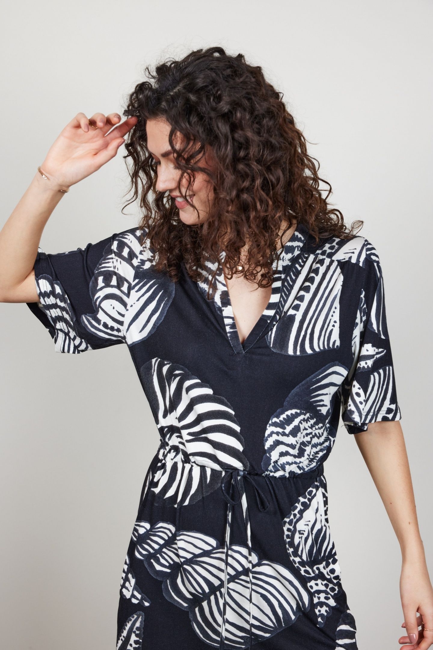 DRESS BAILY IN BLACK WITH SHELL SYMPHONY XXL PRINT 6