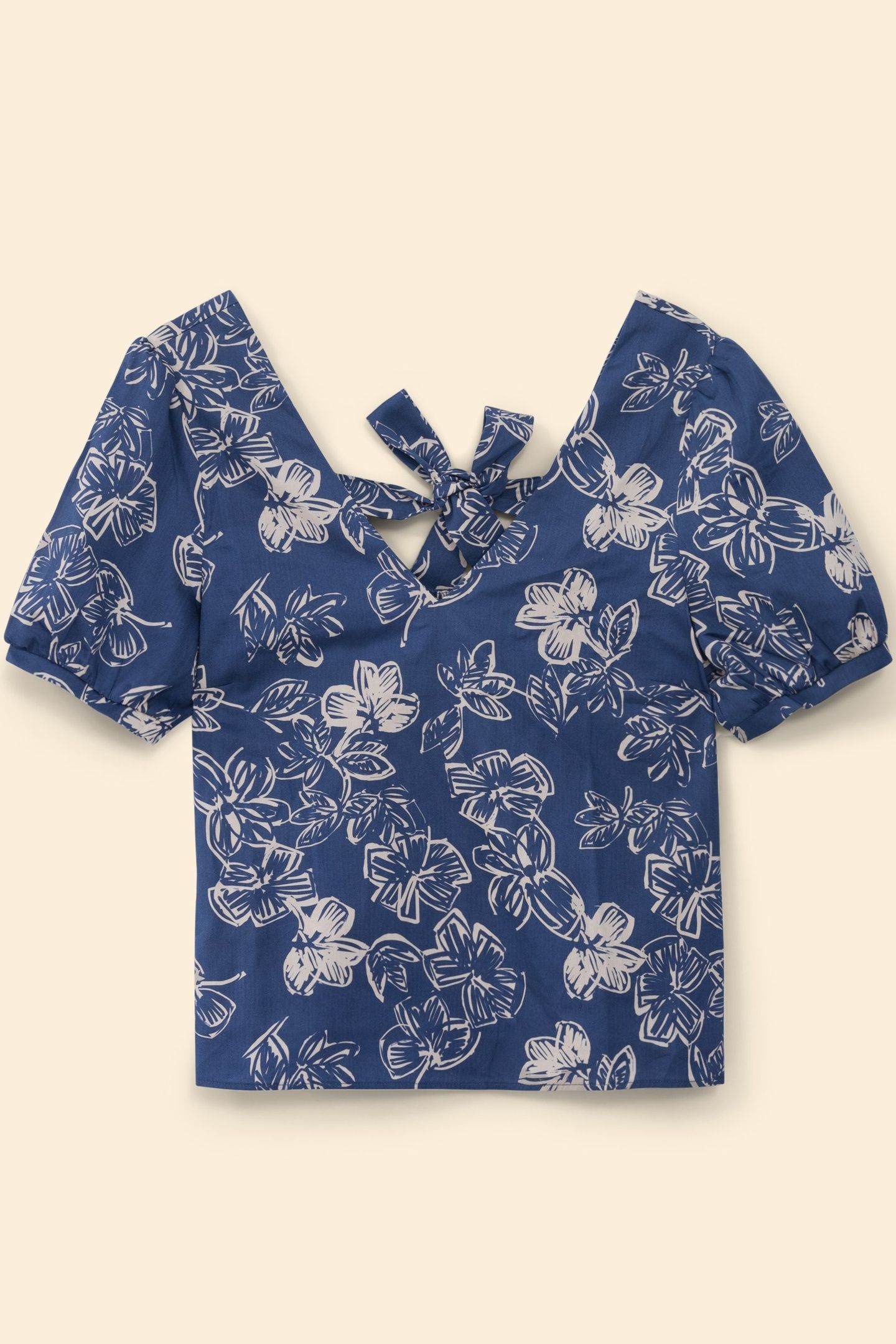 NAVY TOP WITH XL FLORAL PRINT AND BOW ON BACK INDIGO 6