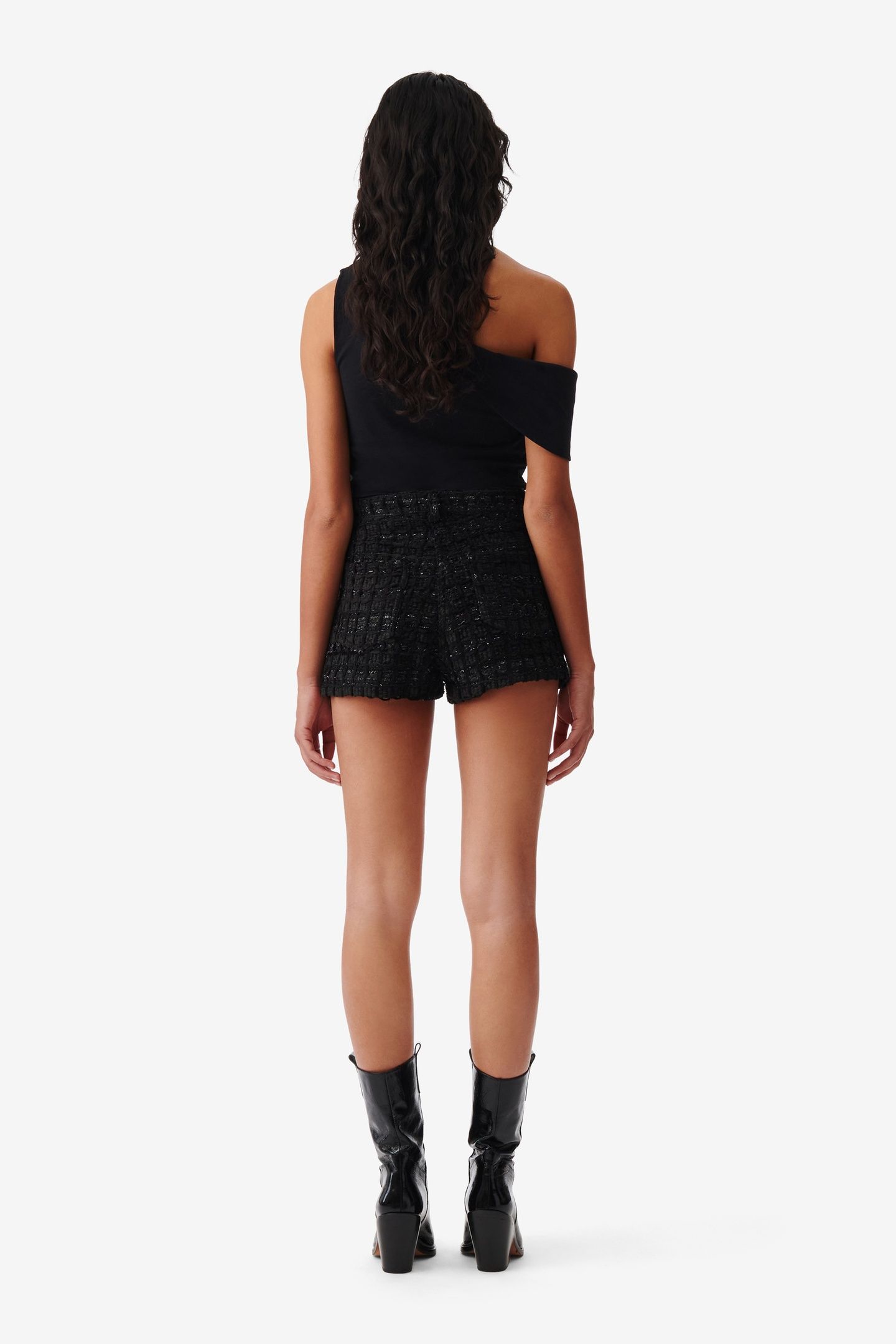 GISELLE SHORT BLACK 2