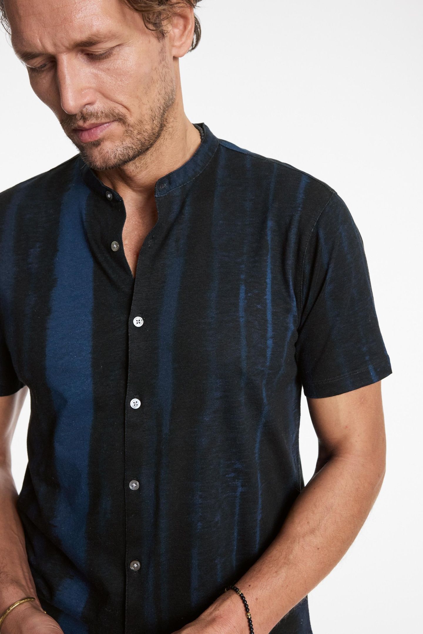 CROSBY REGULAR FIT SS STAND COLLAR SHIRT NAVY 2