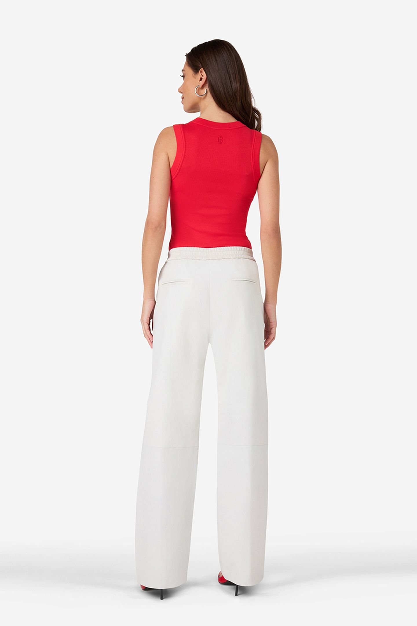 MILEY BOUNTY WHITE 4