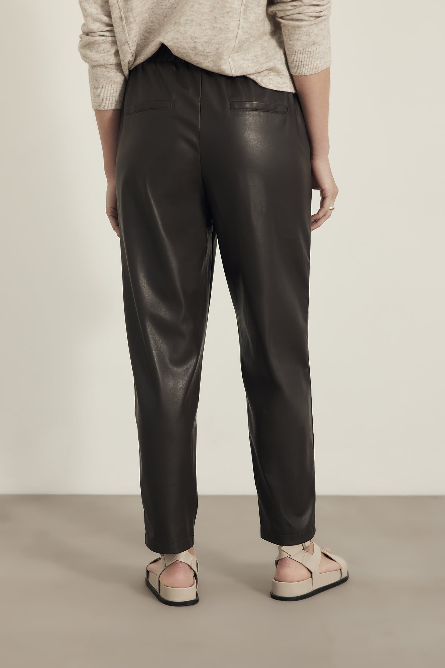 SALLY PANTS CHOCO 4