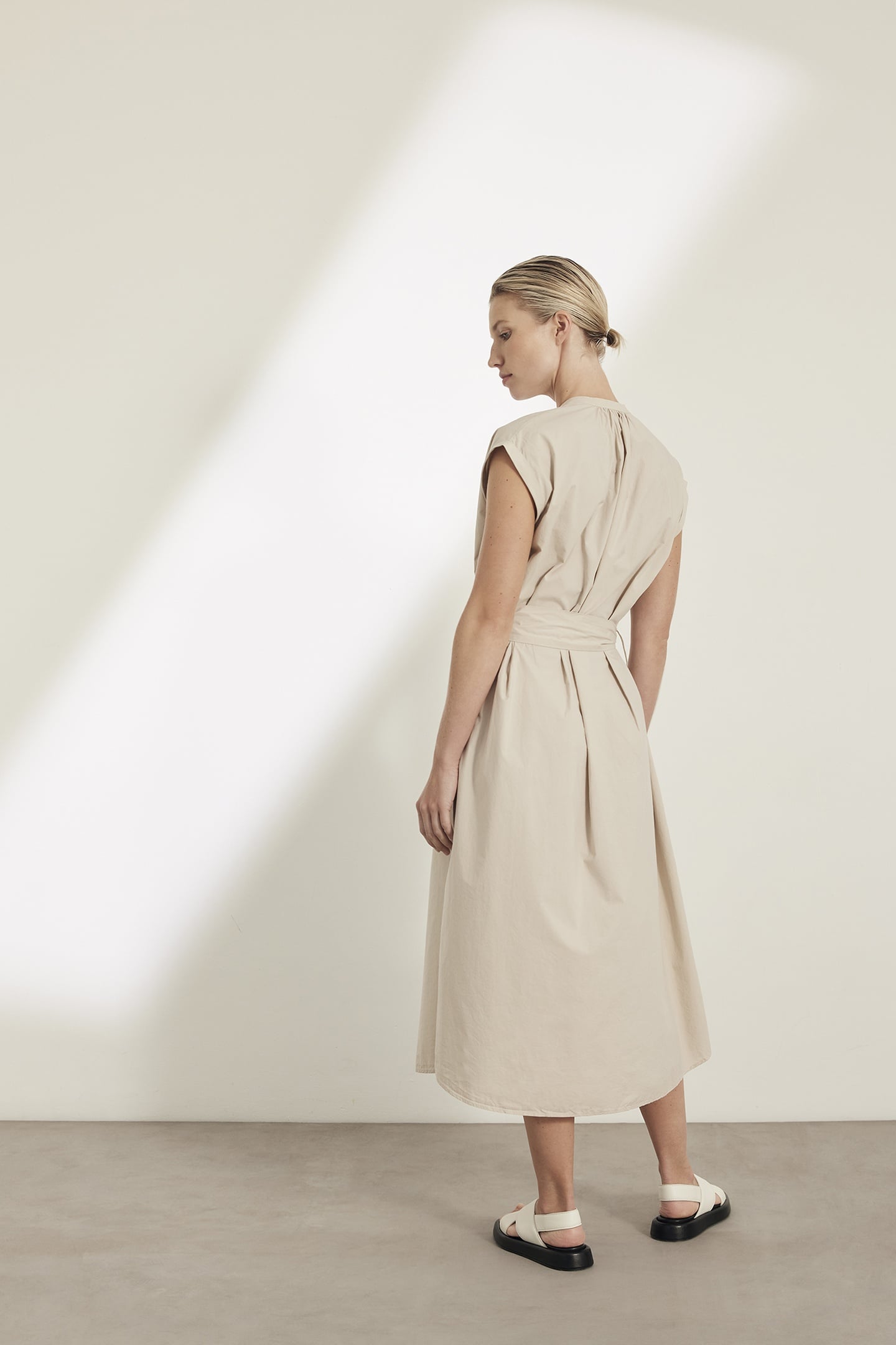 KARO DRESS SAND 5