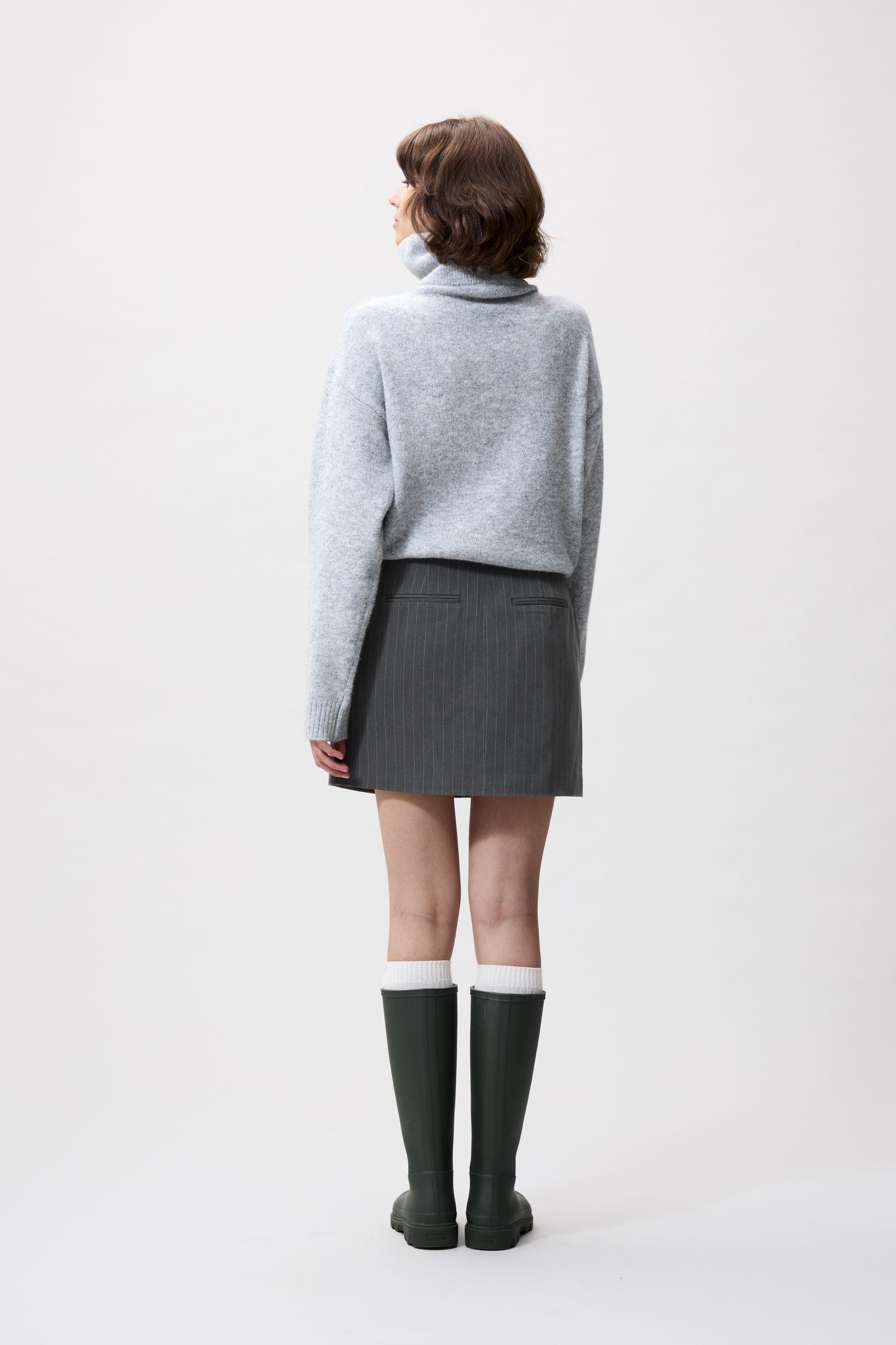 SHORT PINSTRIPE SKIRT GREY MELANGE 3