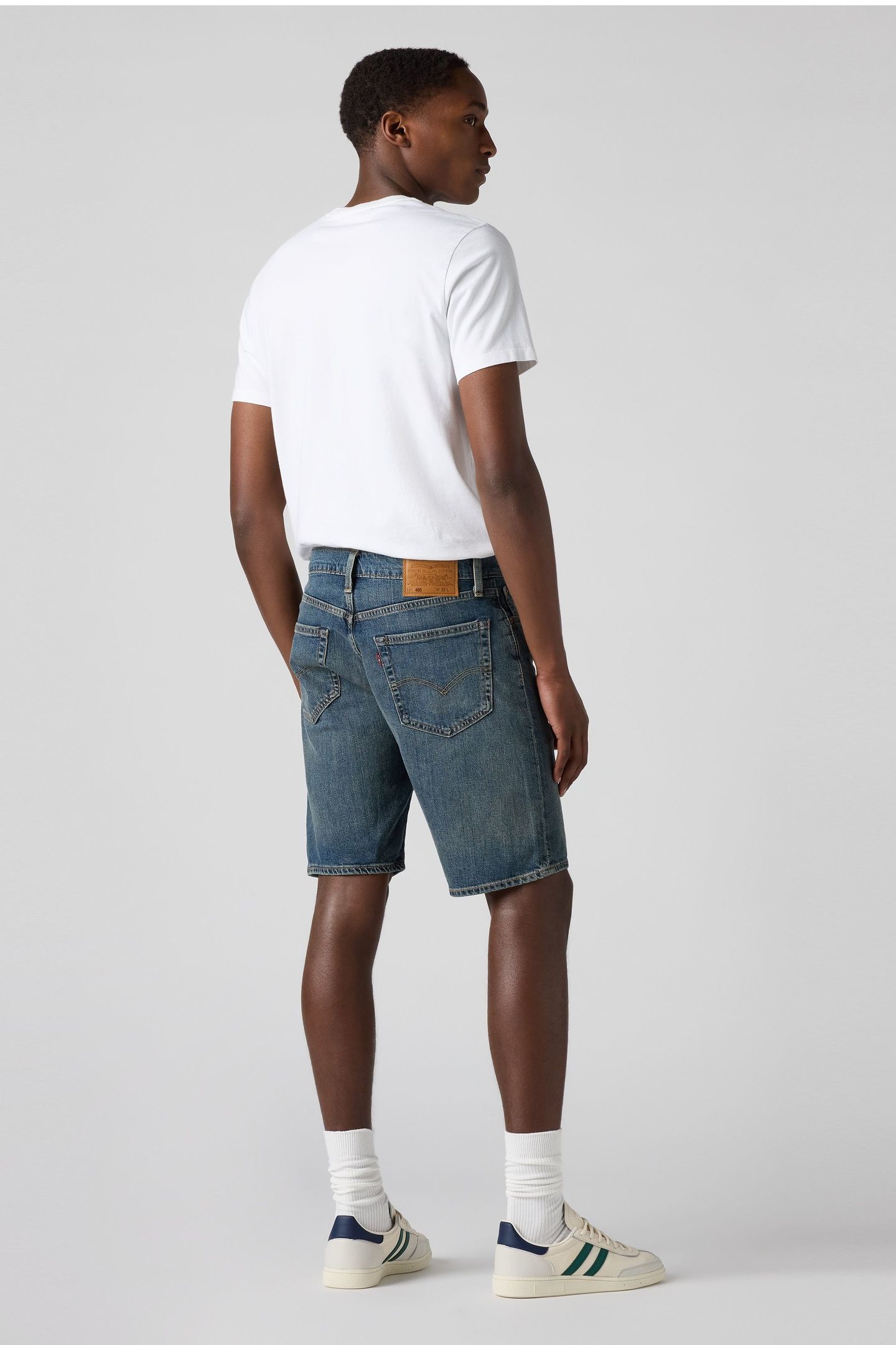 405 STANDARD SHORTS WHERE U AT SHORT 4