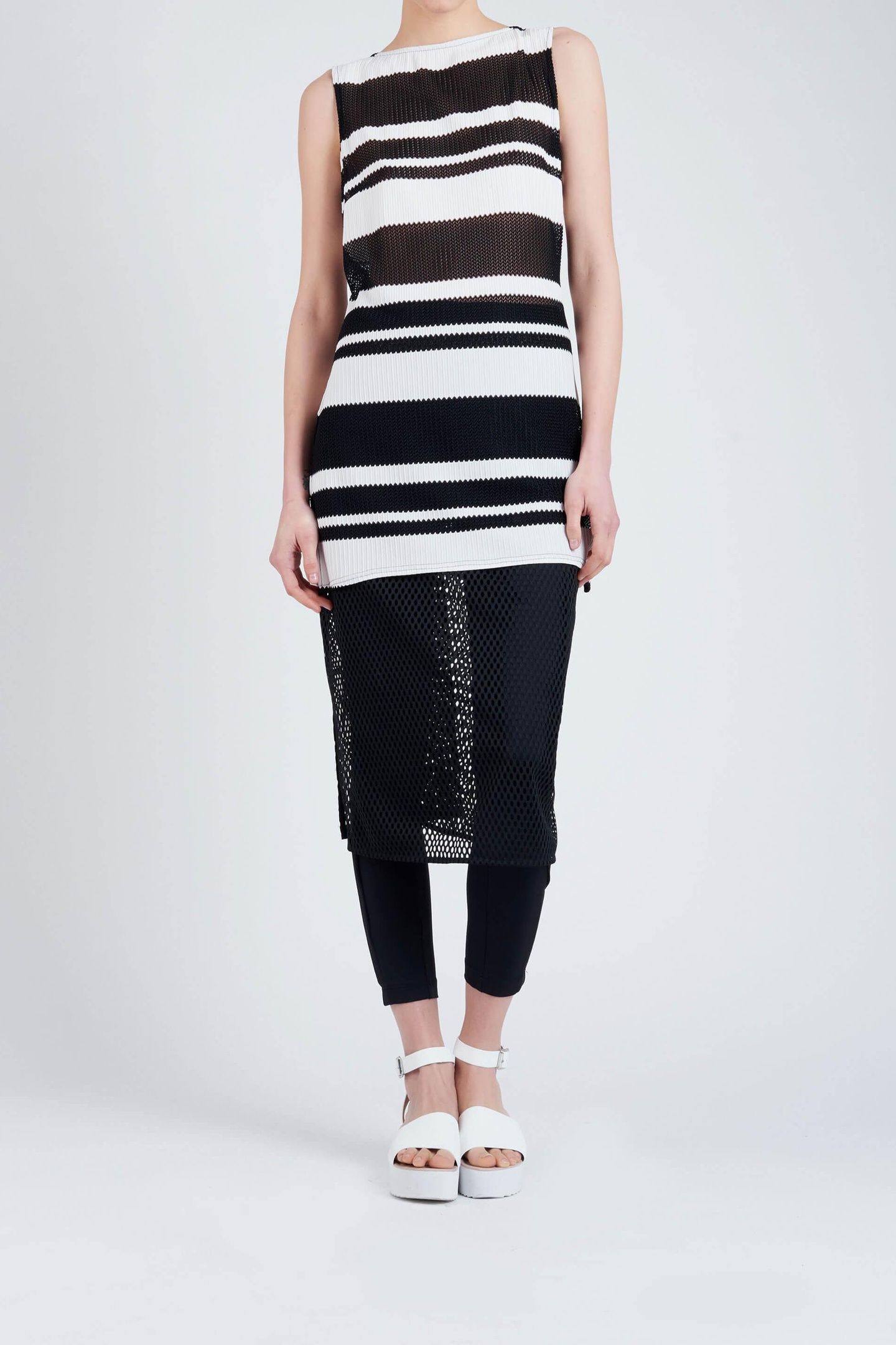 JAMETA BLACK/WHITE 1