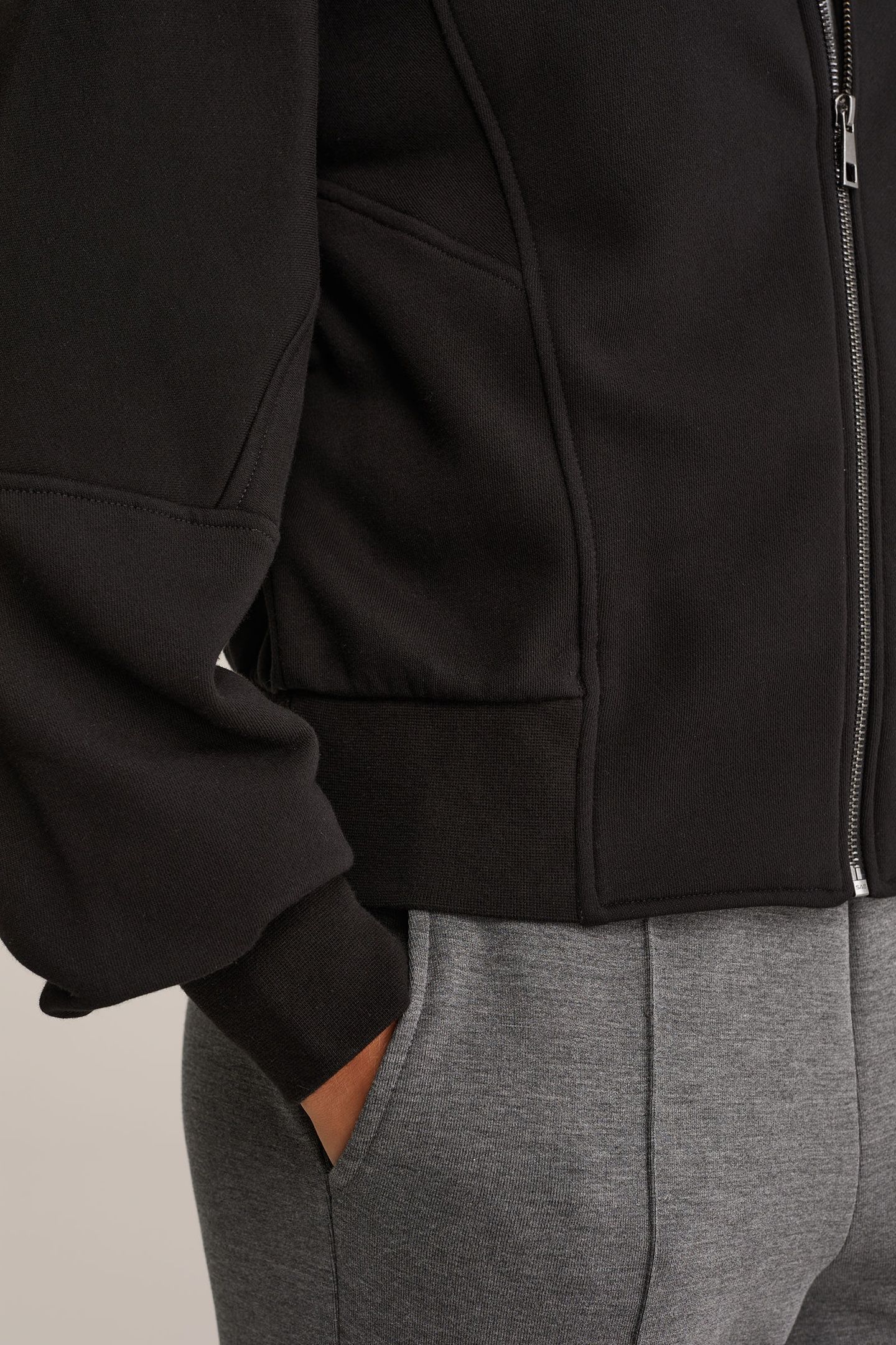 SWEATER BLACK 6