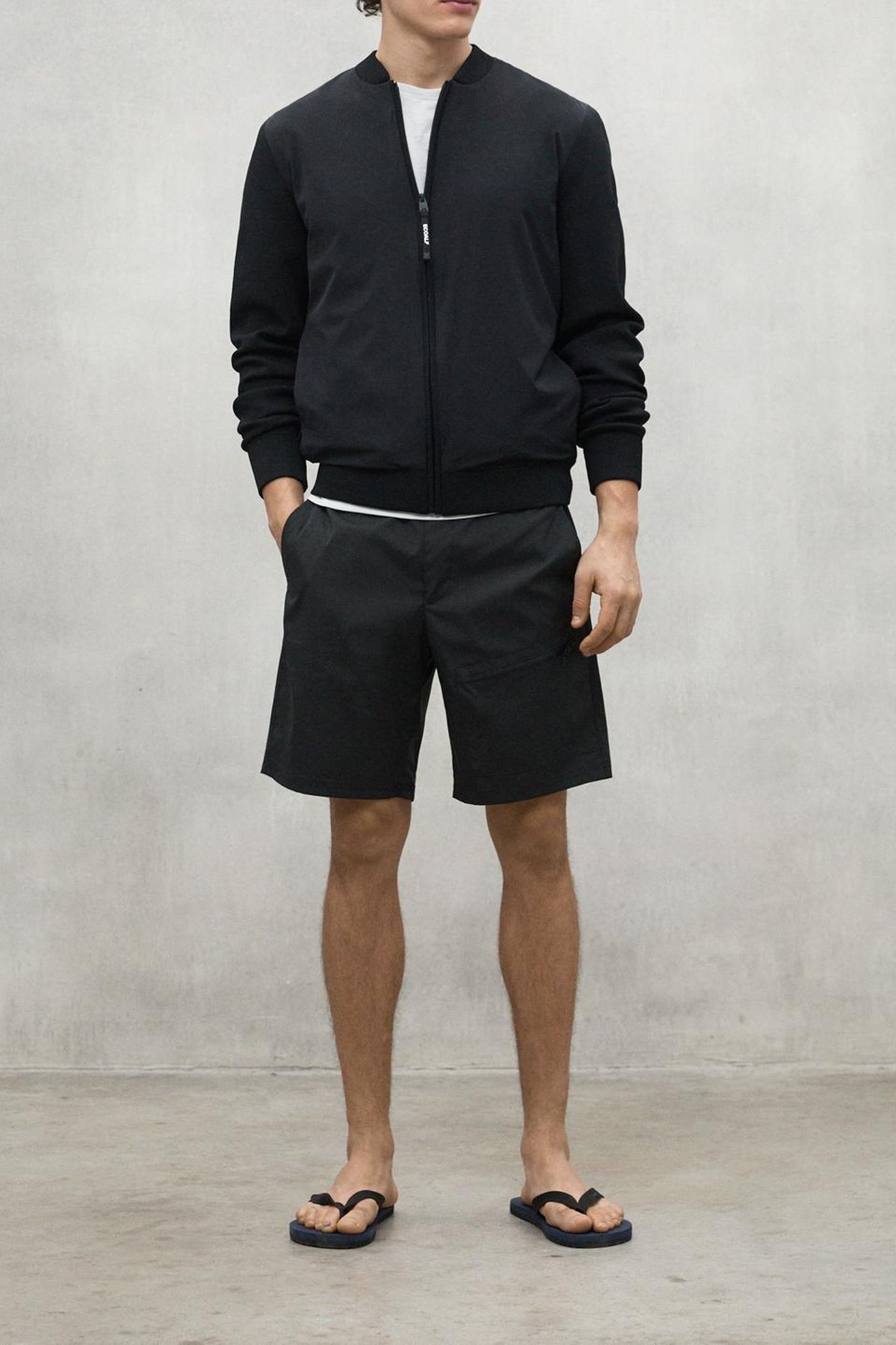 ISARALF SHORTS BLACK 1