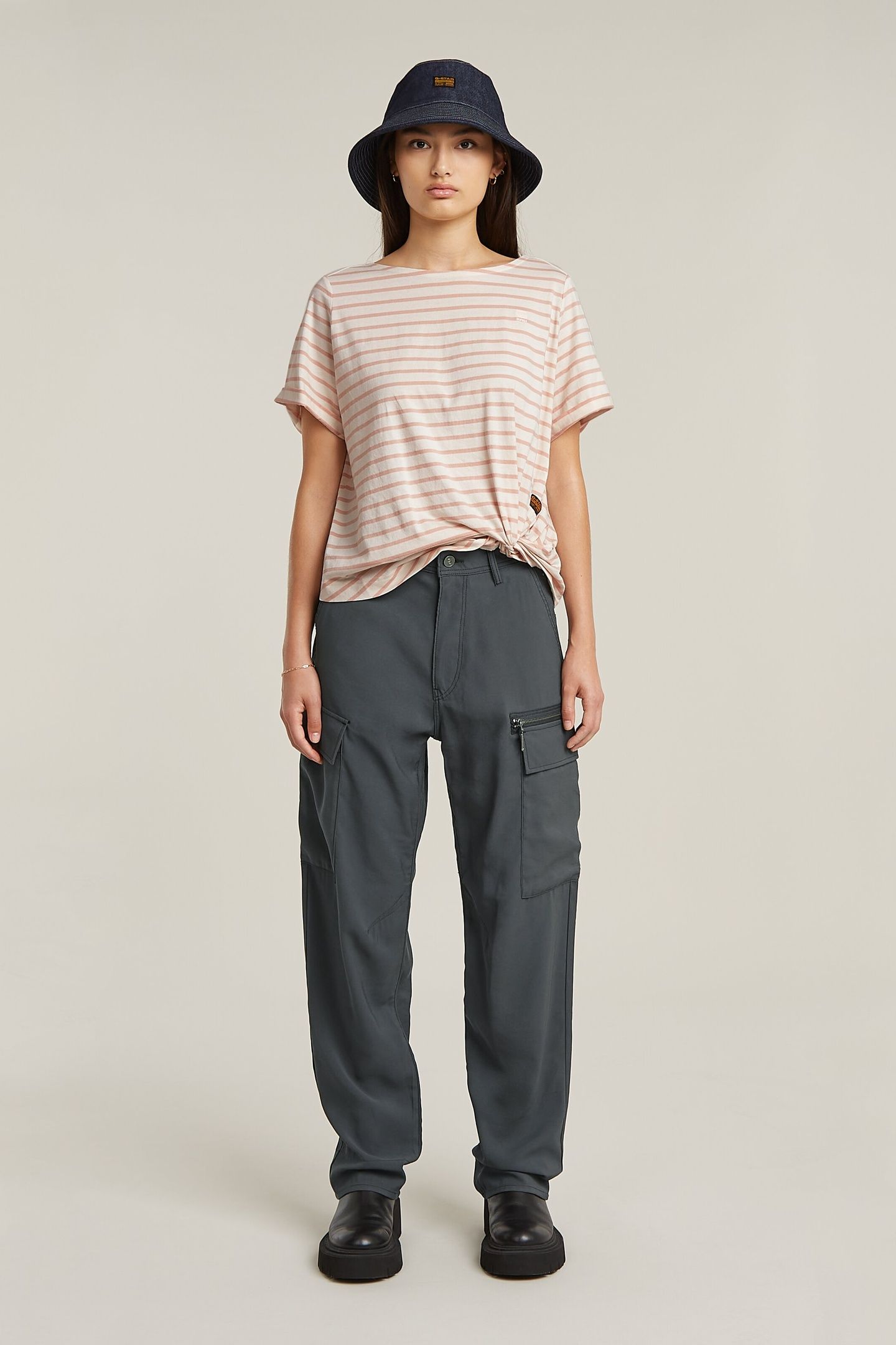SOFT OUTDOORS PANTS PETROL 1
