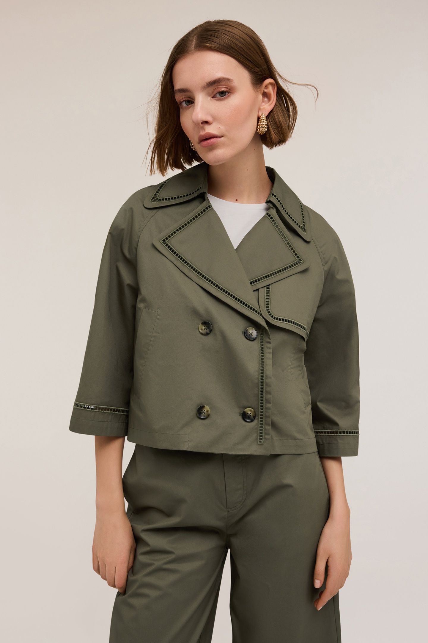 SHORT TRENCH COAT WITH OPENWORK DETAIL MILITARY GREEN 1