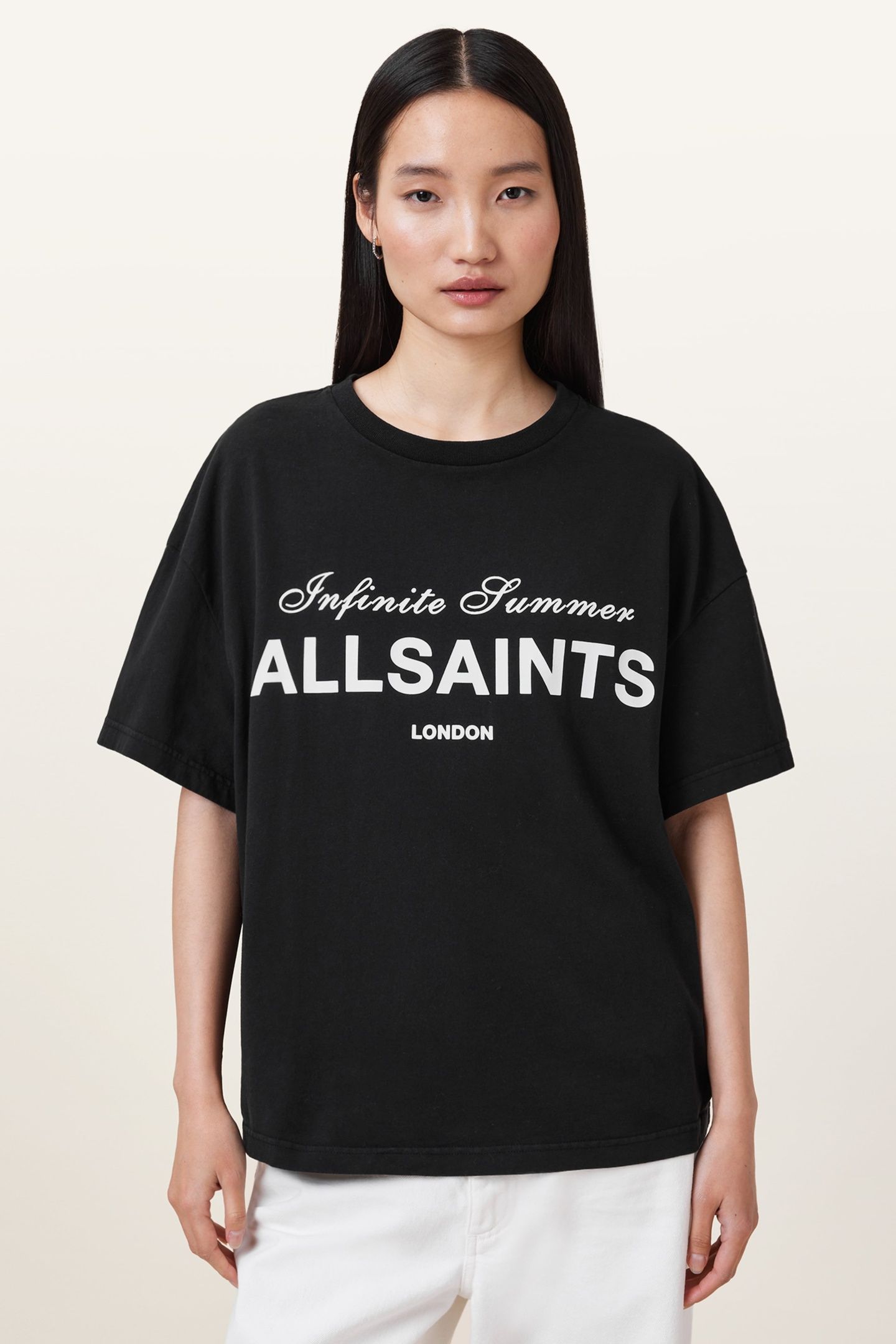 AVRI TEE BLACK 1