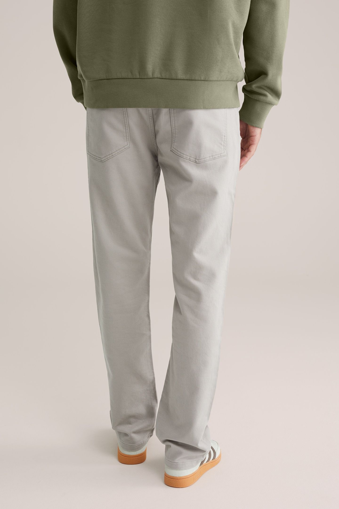 5-POCKET MID WAIST LIGHT GREY 2