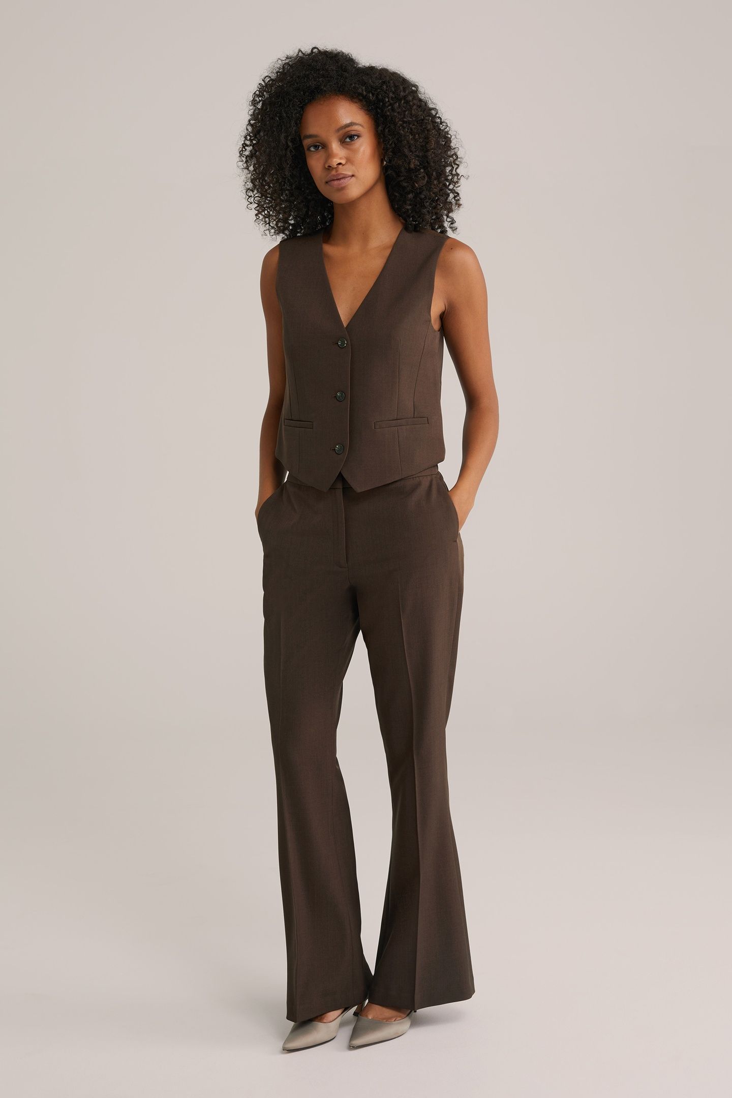 GILET BROWN 3