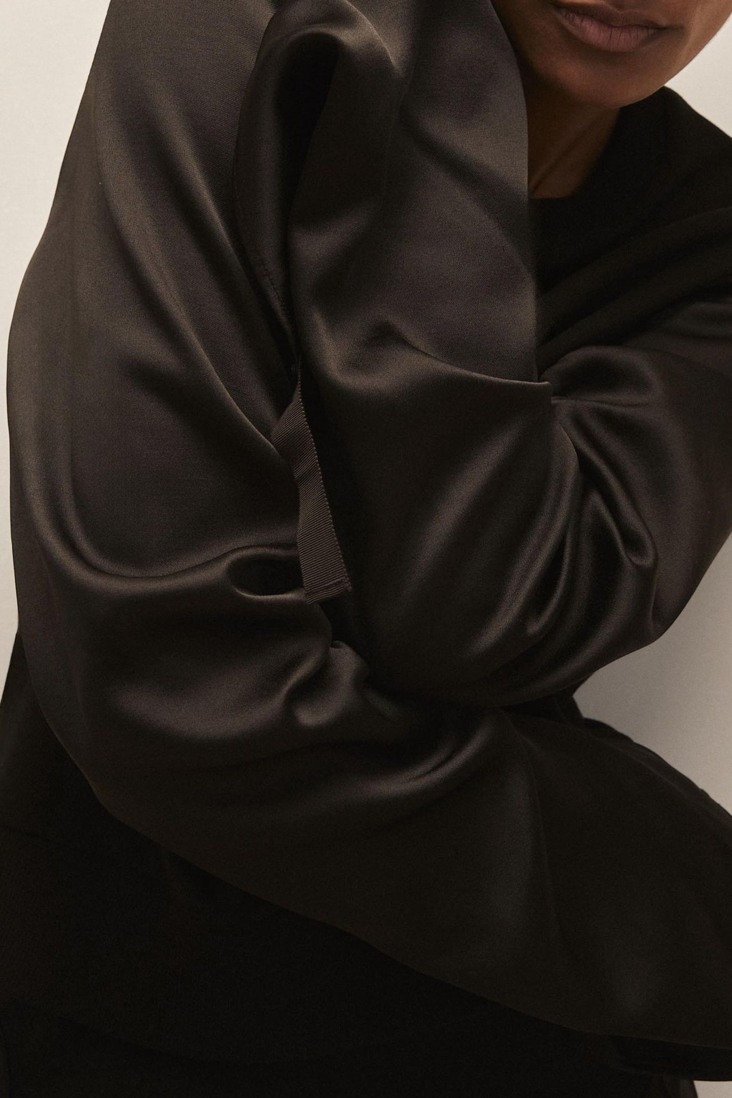 WOVEN MIXED SWEAT TOP BLACK 4