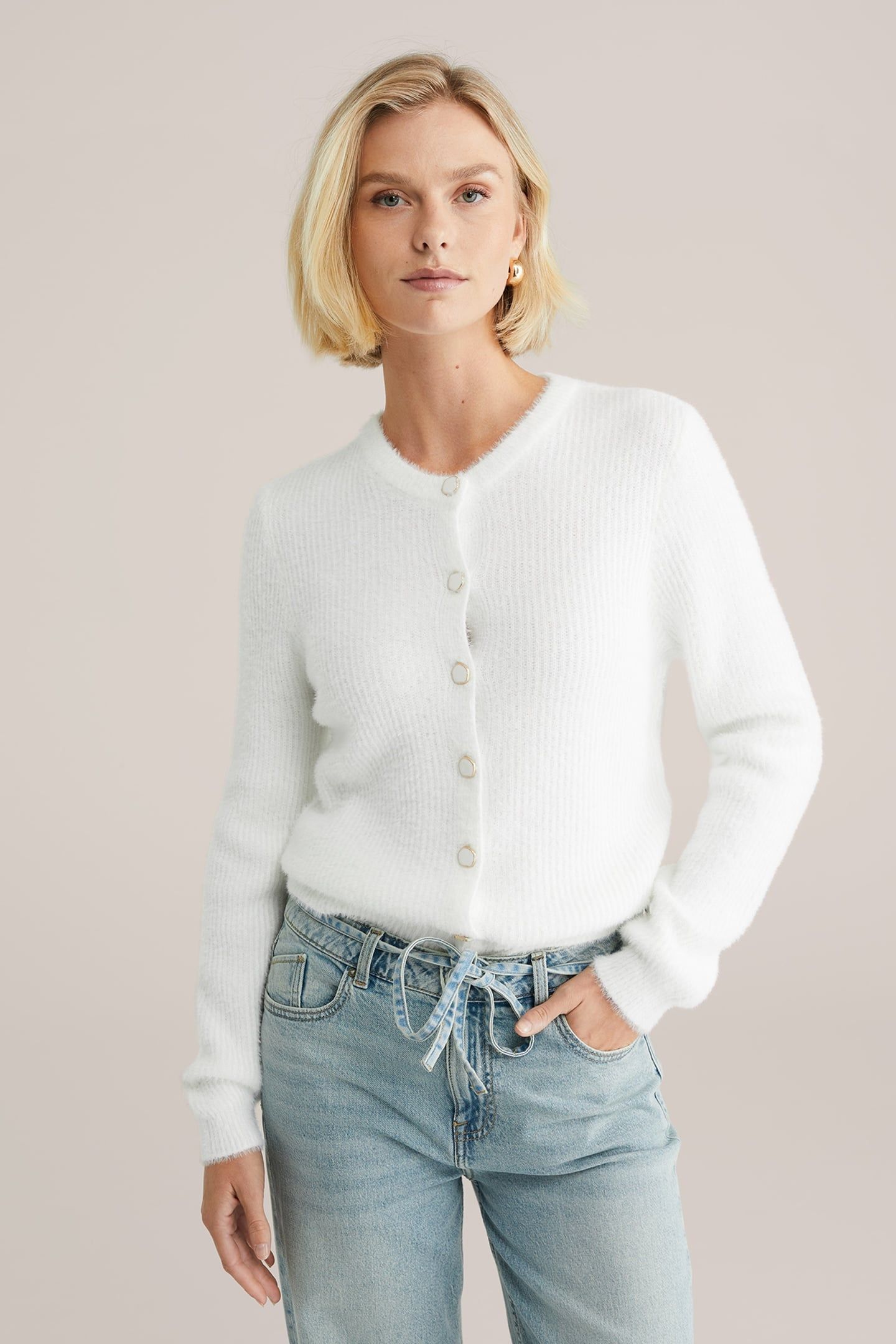 KNITTED CARDIGAN WHITE 1