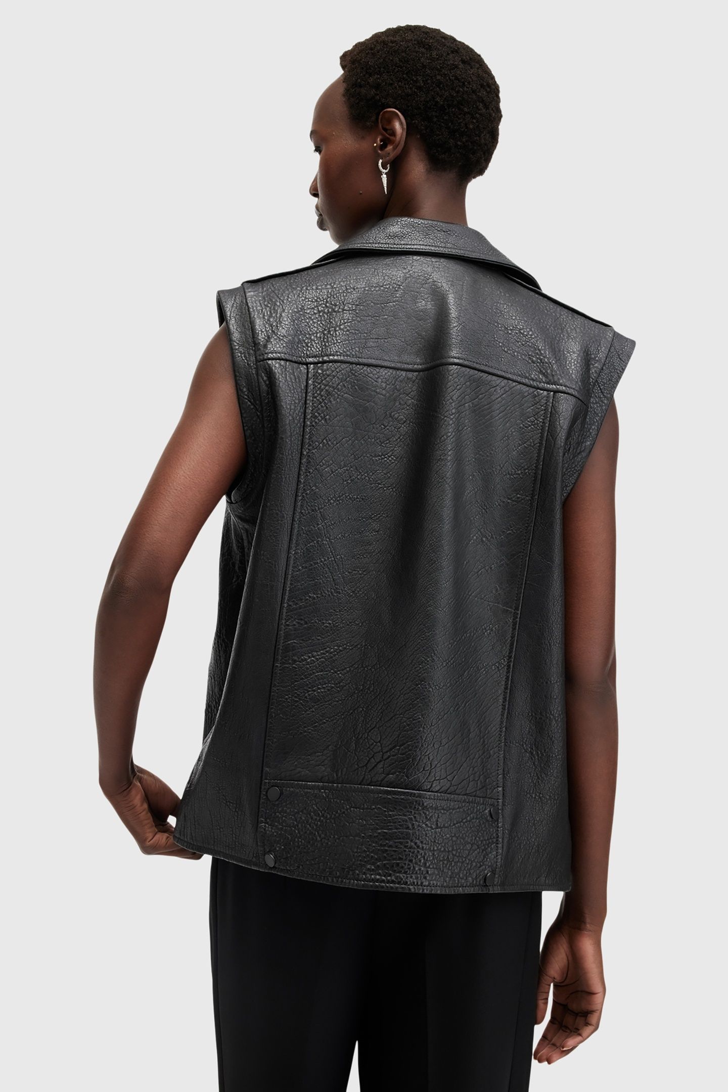 BILLIE NZ GILET BLACK 2