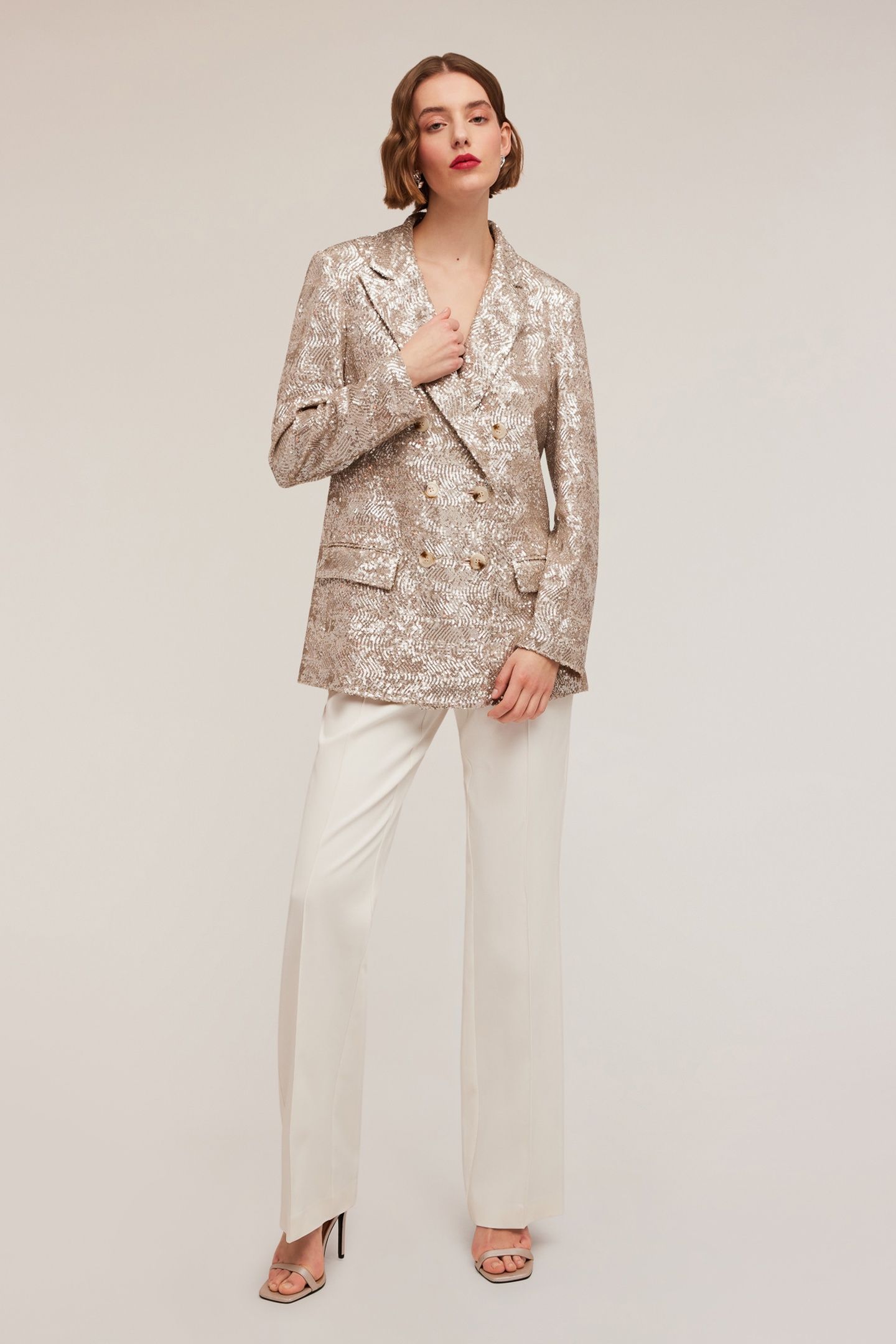 FULL SEQUINED OVER SIZED BLAZER BEIGE 1